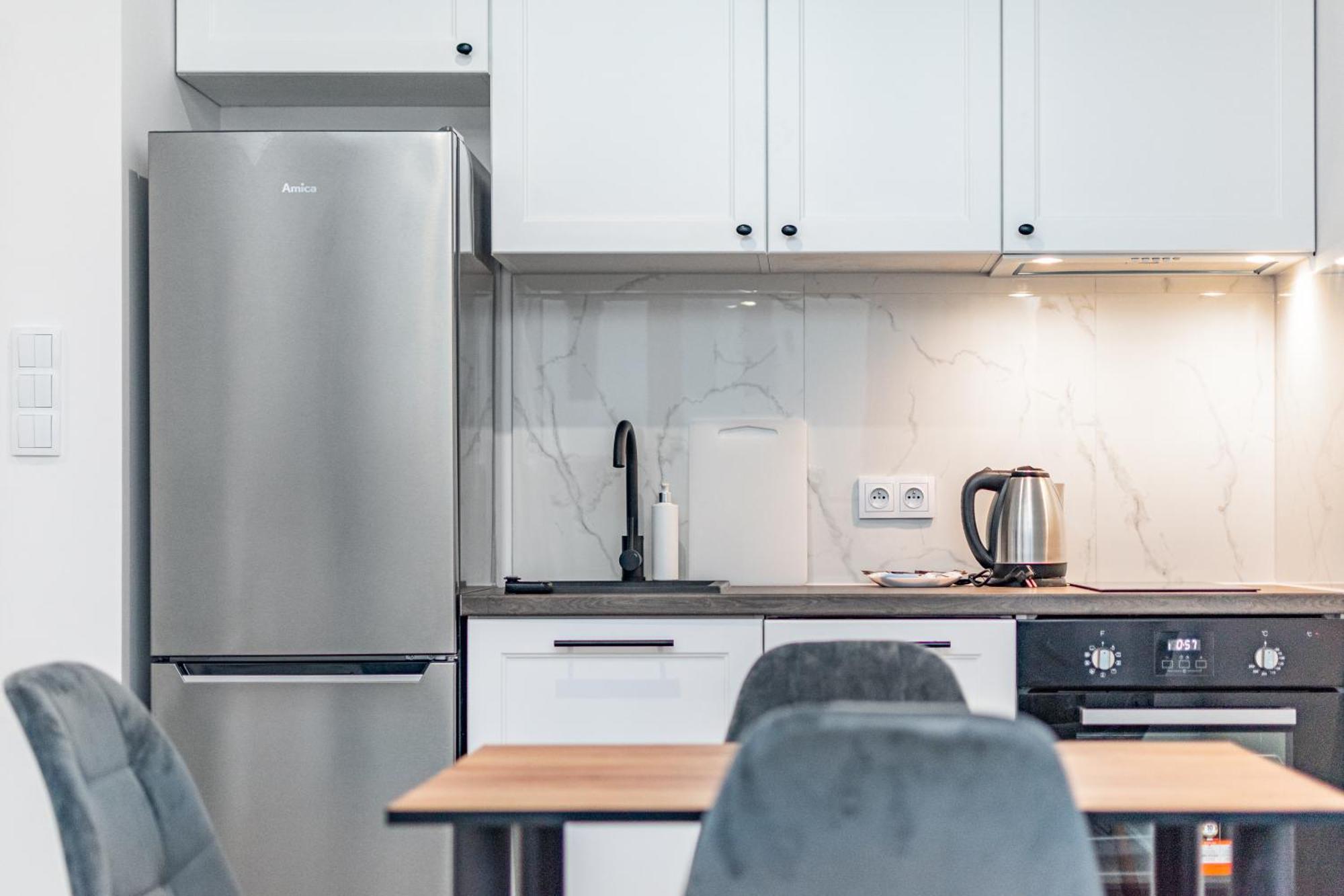 Apartment Wynalazek 3 By Homeprime