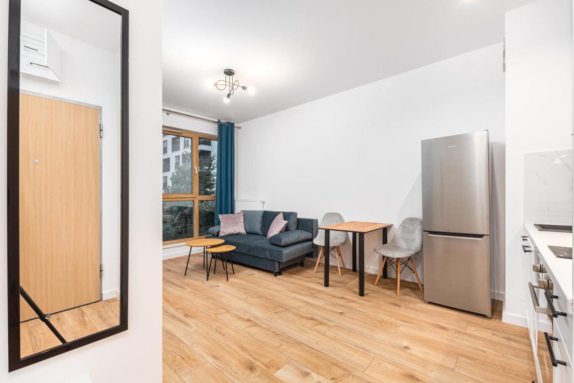 Apartment Wynalazek 3 By Homeprime