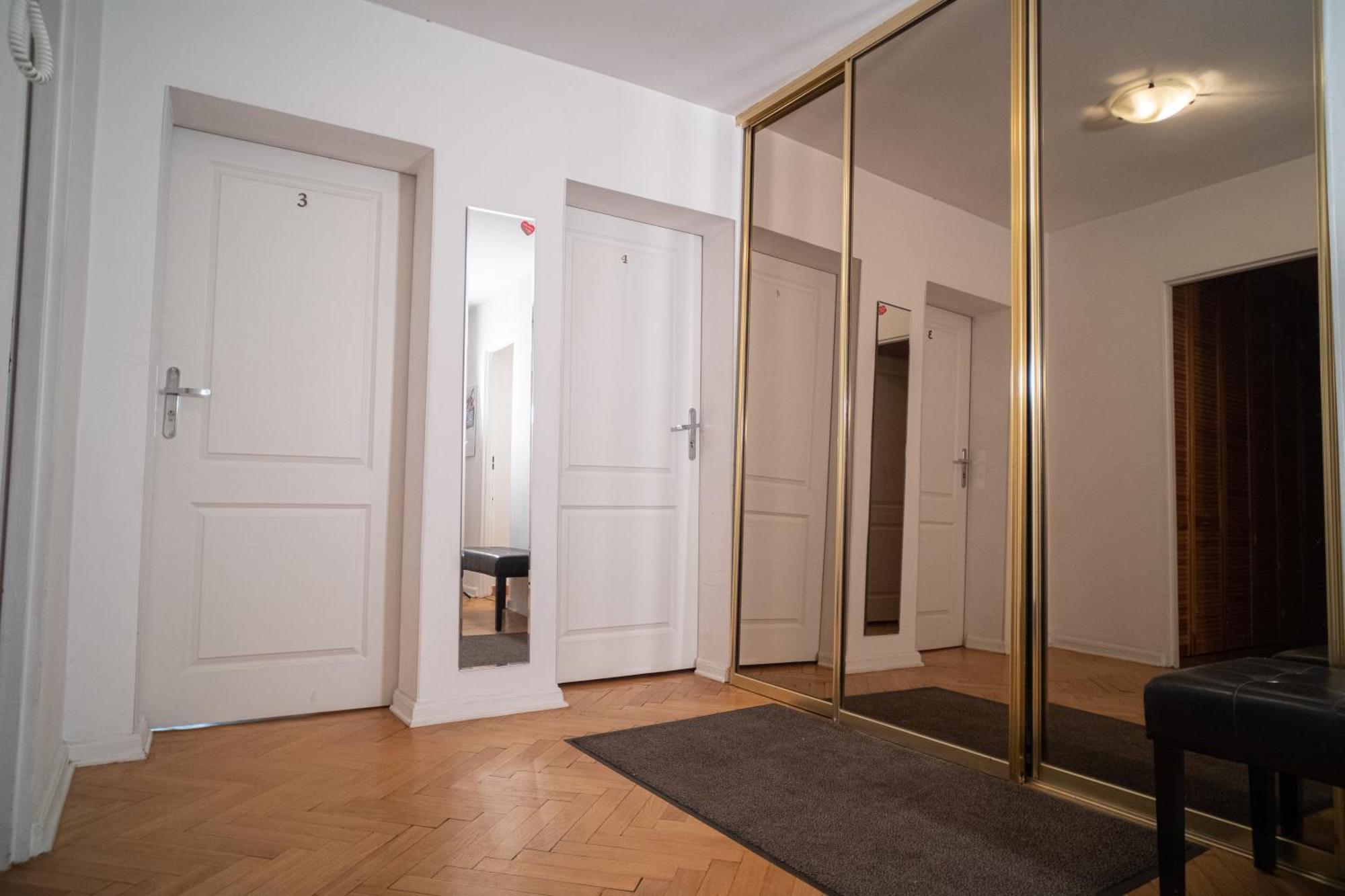 Apartrooms Near Old Town In Dnf Done Invoice