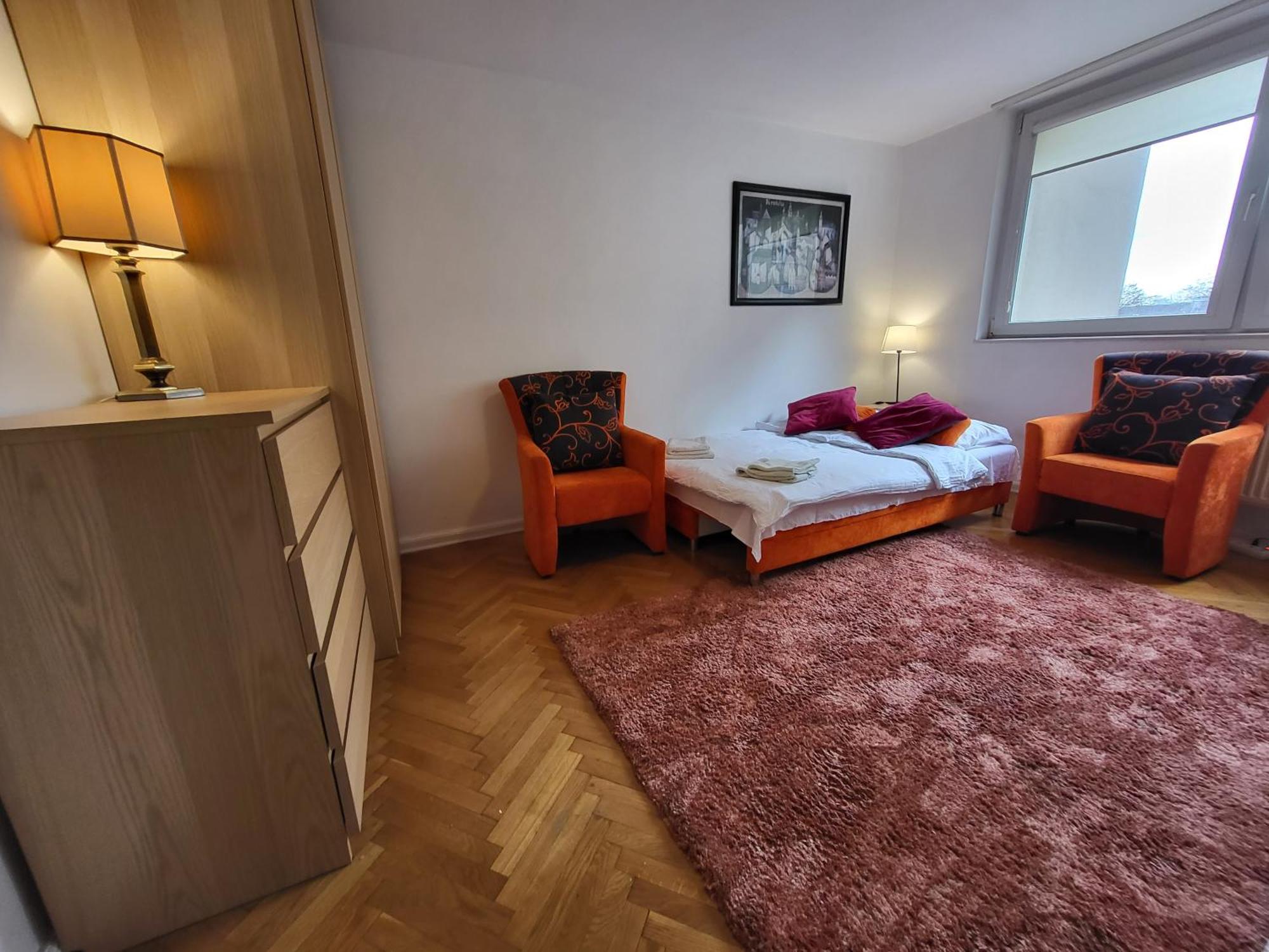 Apartrooms Near Old Town In Dnf Done Invoice
