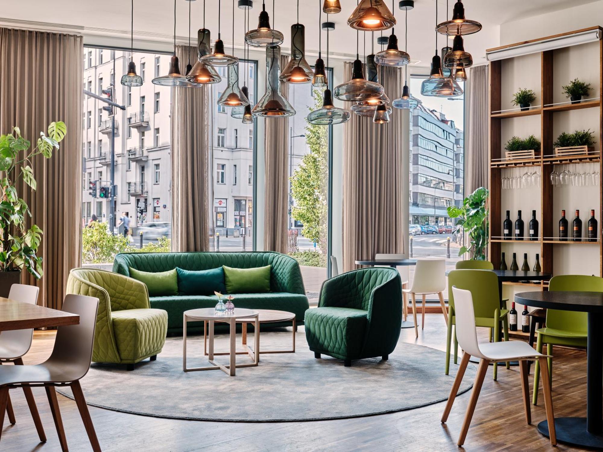 - Centre By Ihg 3*