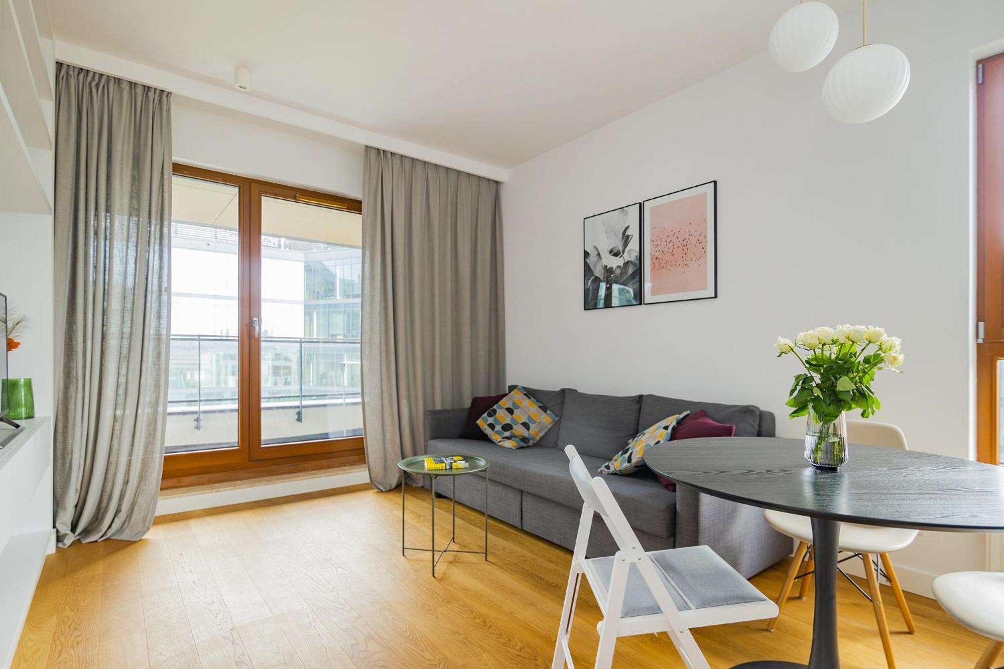 Shortstaypoland Zdziechowskiego * Warsaw