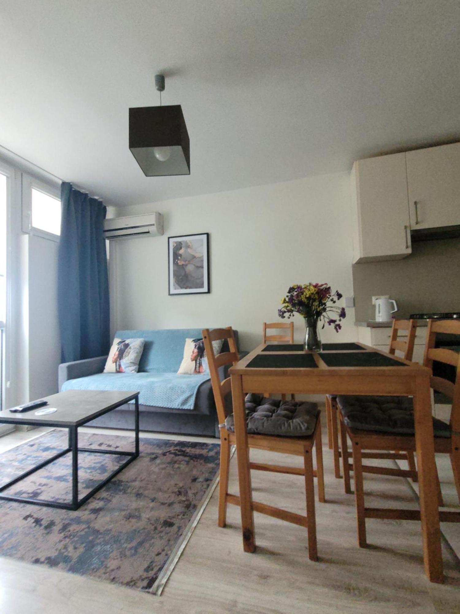 Apartament Centrum Grzybowska Warsaw