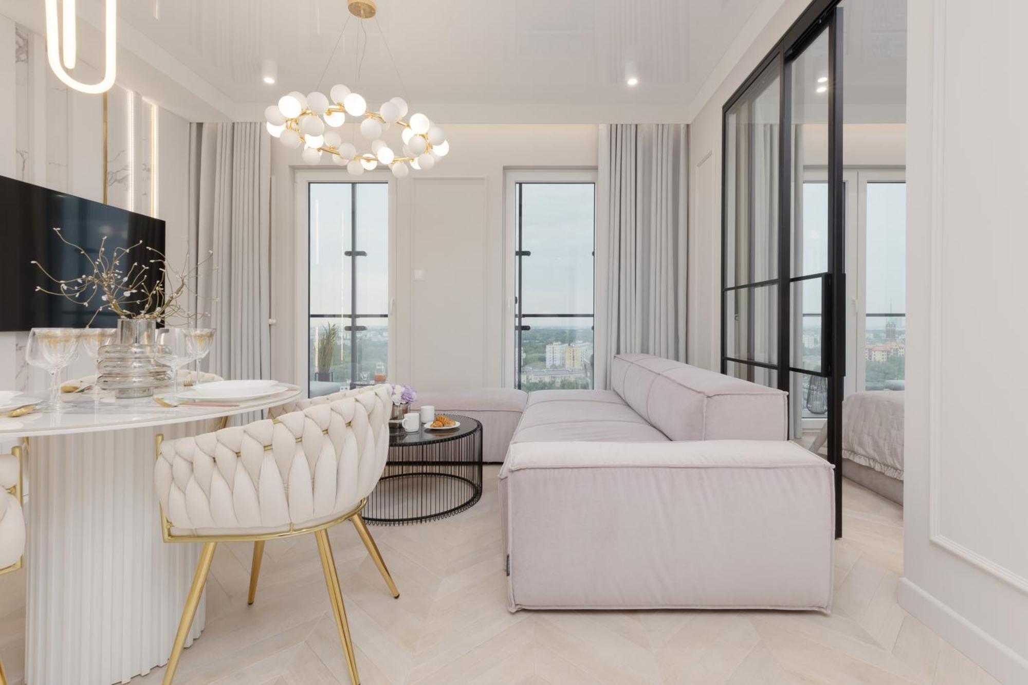 Kasprzaka With Ac & Parking By Renters Prestige *