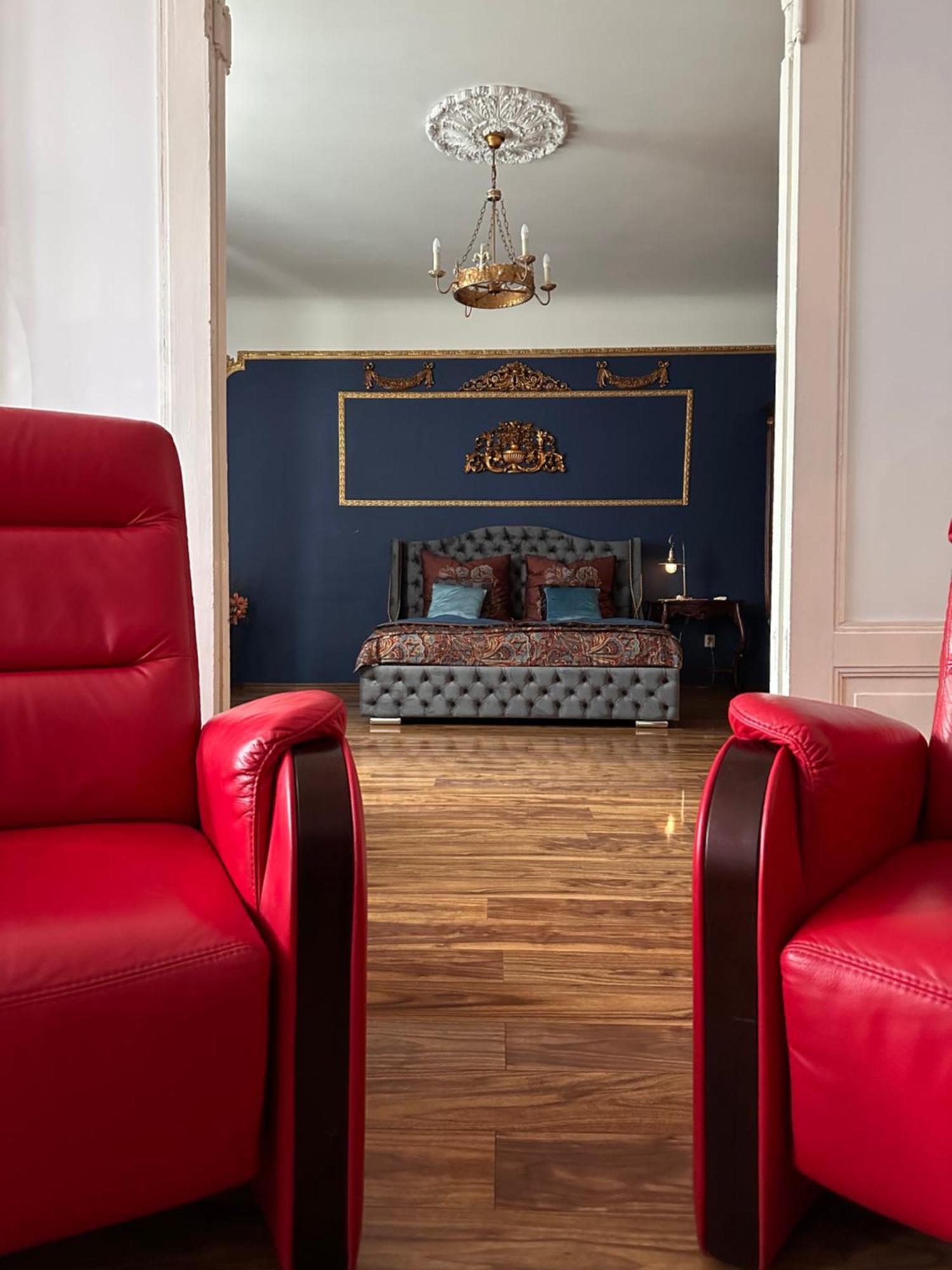 Exclusive Chmielna Street 95m2 * Warsaw