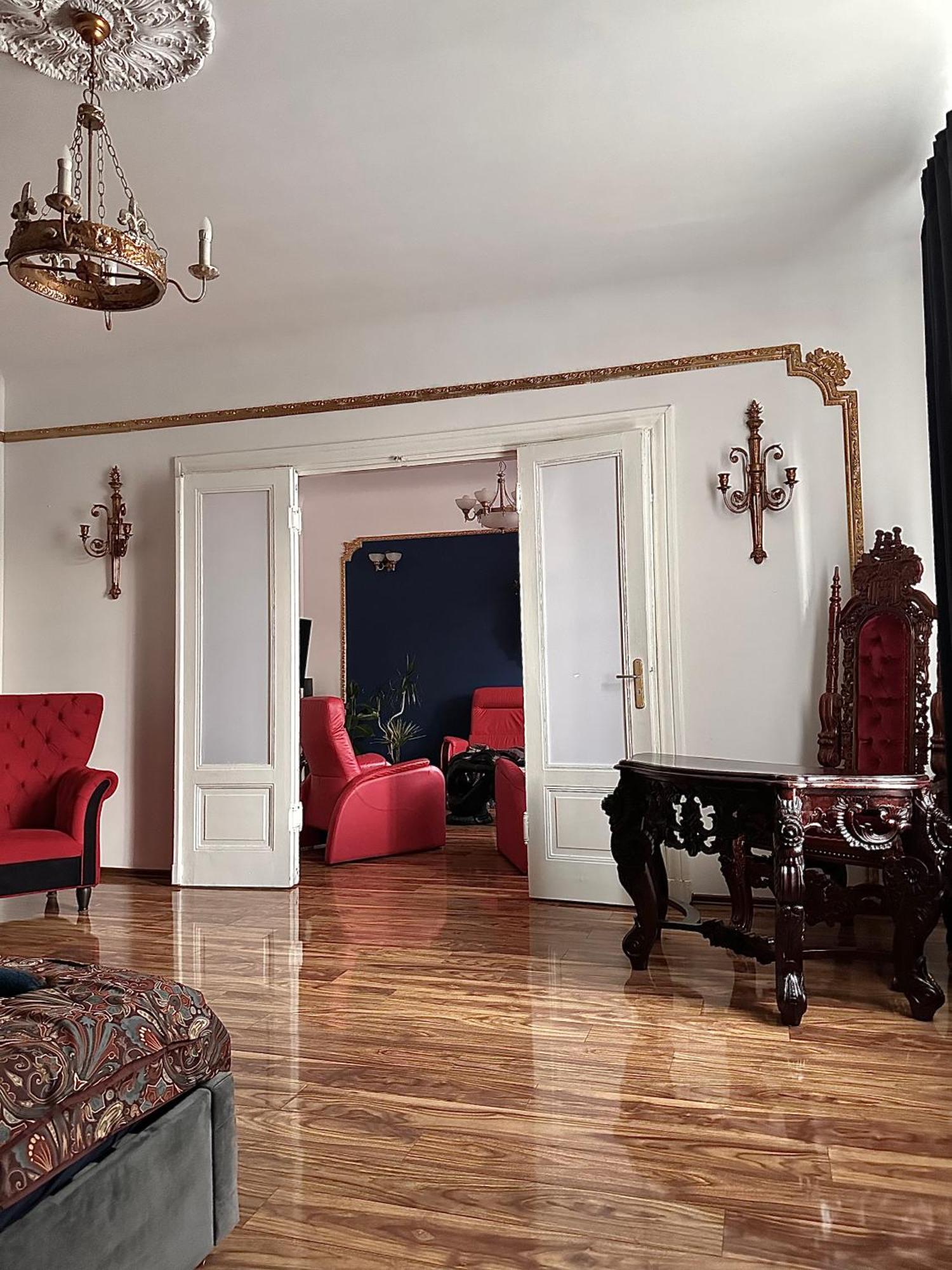 Apartment Exclusive Chmielna Street 95m2 Warsaw