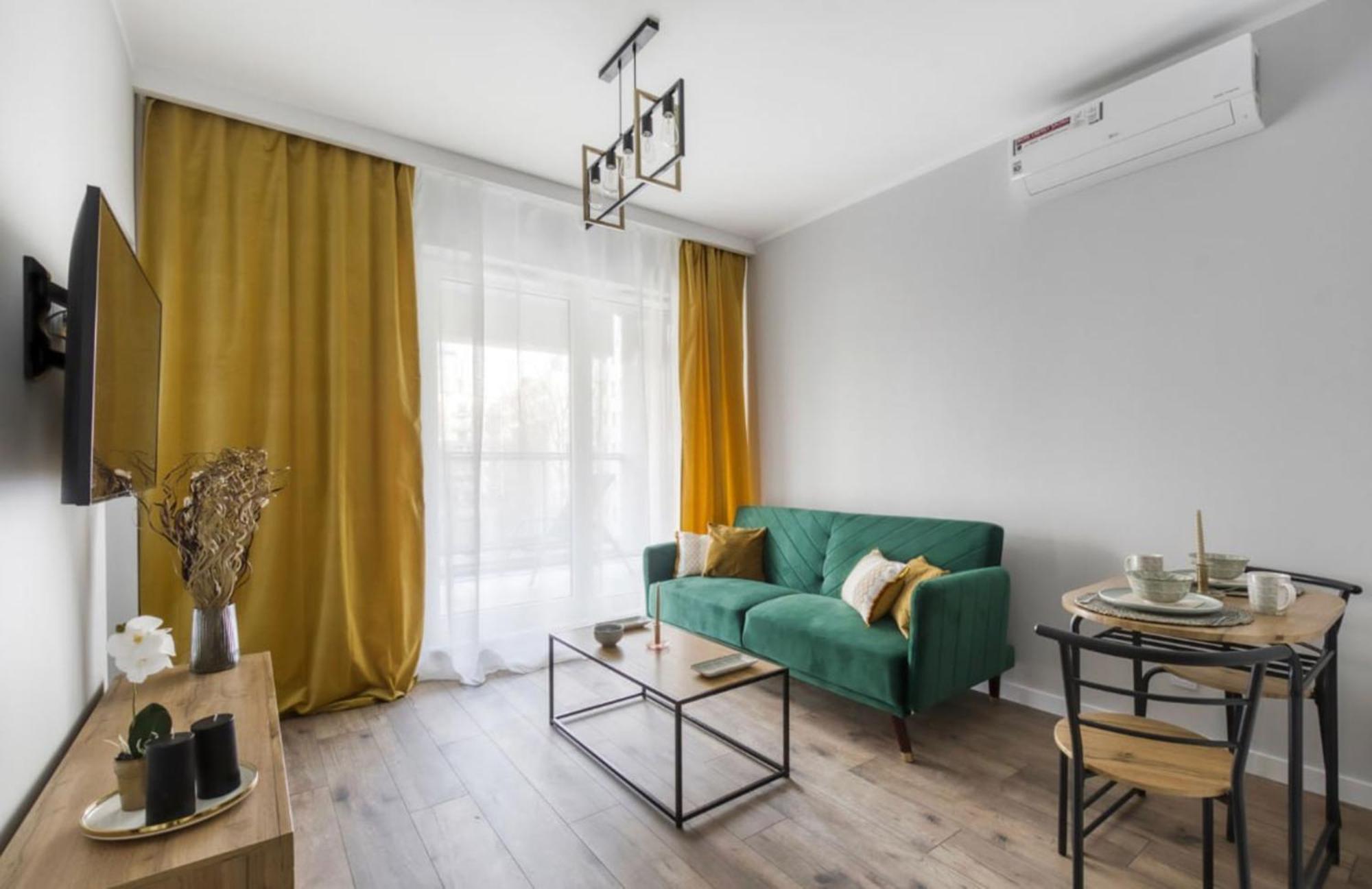 On Siedmiogrodzka Street Apartment *