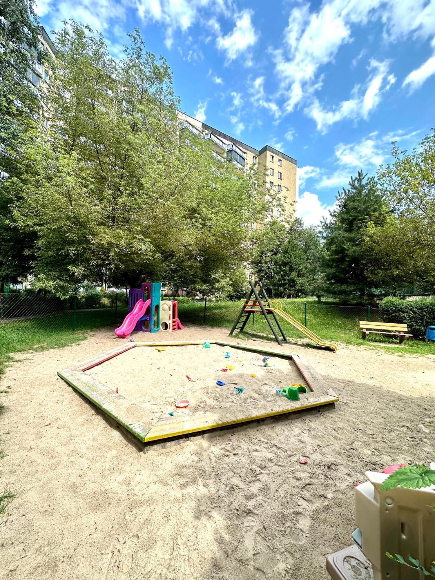 Goclaw 2 Parking Free Warsaw