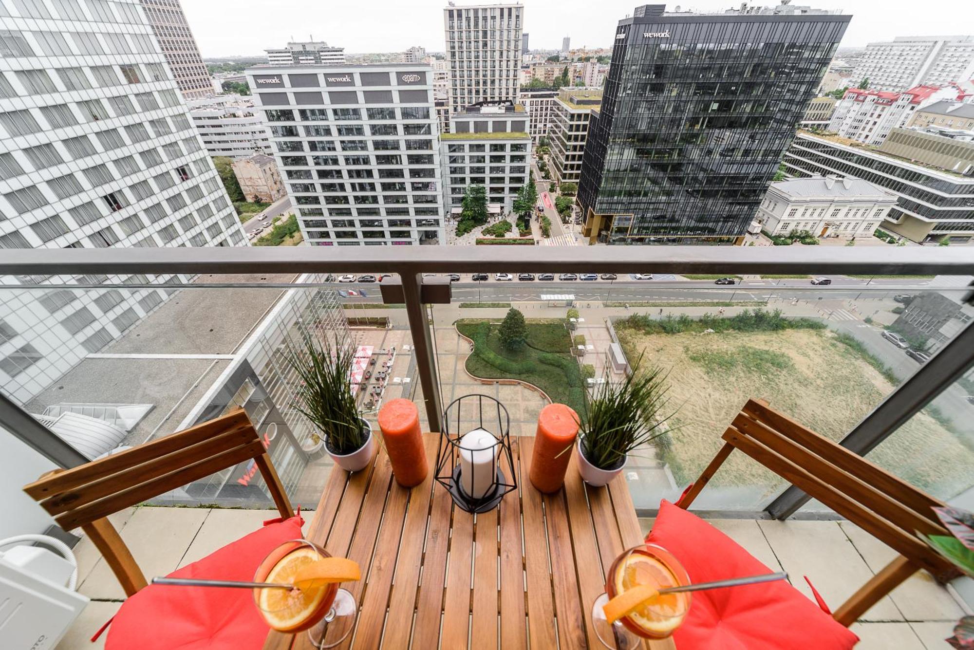 Luxury In Platinum Tower Apartment Warsaw