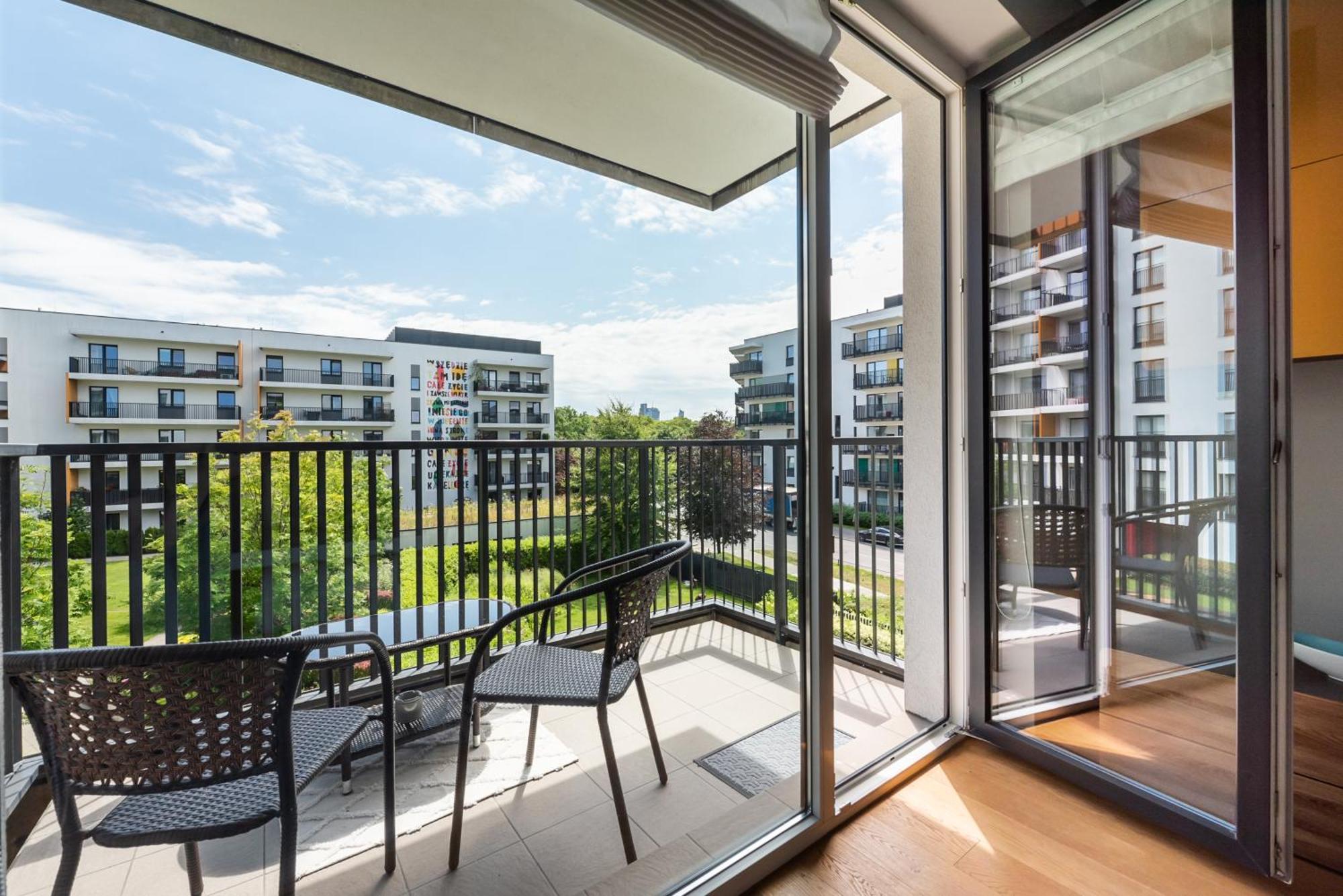 Powazki Modern Apartment *