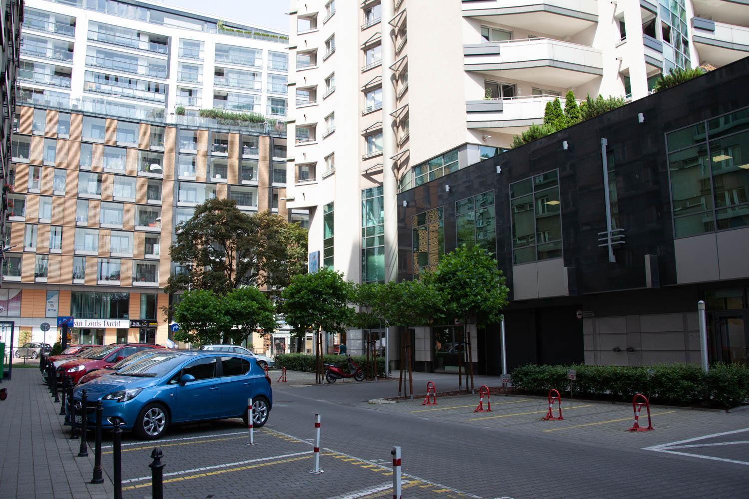 Căn hộ Oomph Skyline 3bdr Retreat With Ac Warsaw