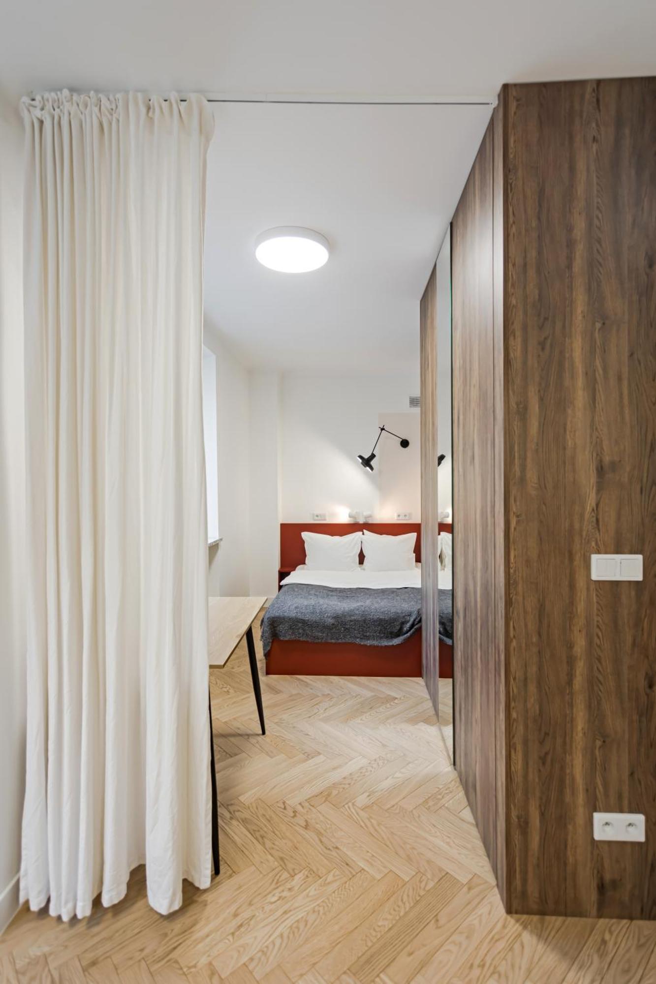 Emily Apartment *