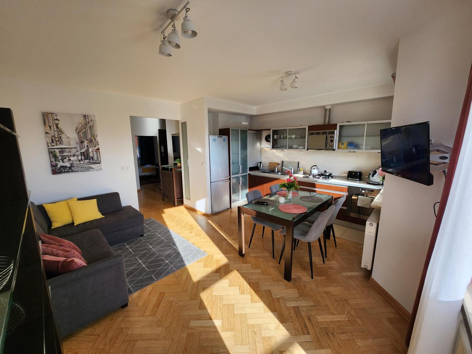 Sloneczny Apartament Bluszczanska Warsaw