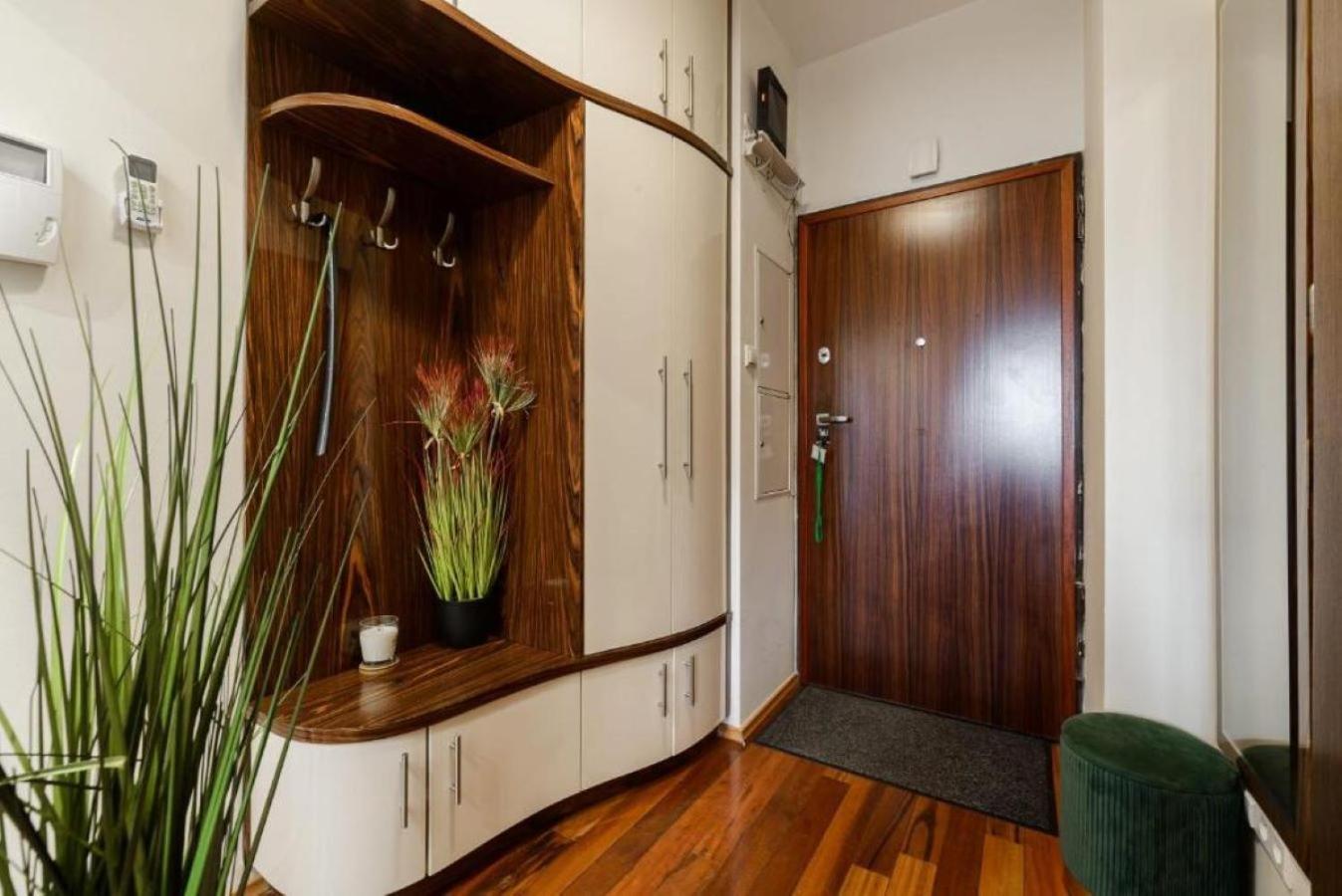 Apartment Luxury In Platinum Tower Warsaw