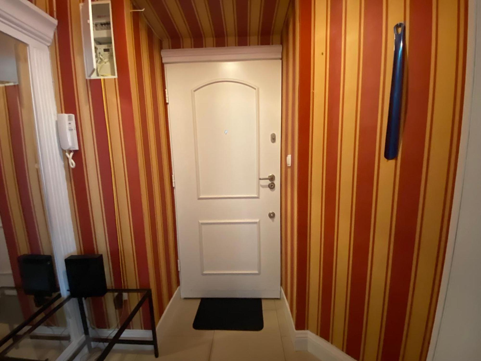 Poznanska Street Apartment Warsaw