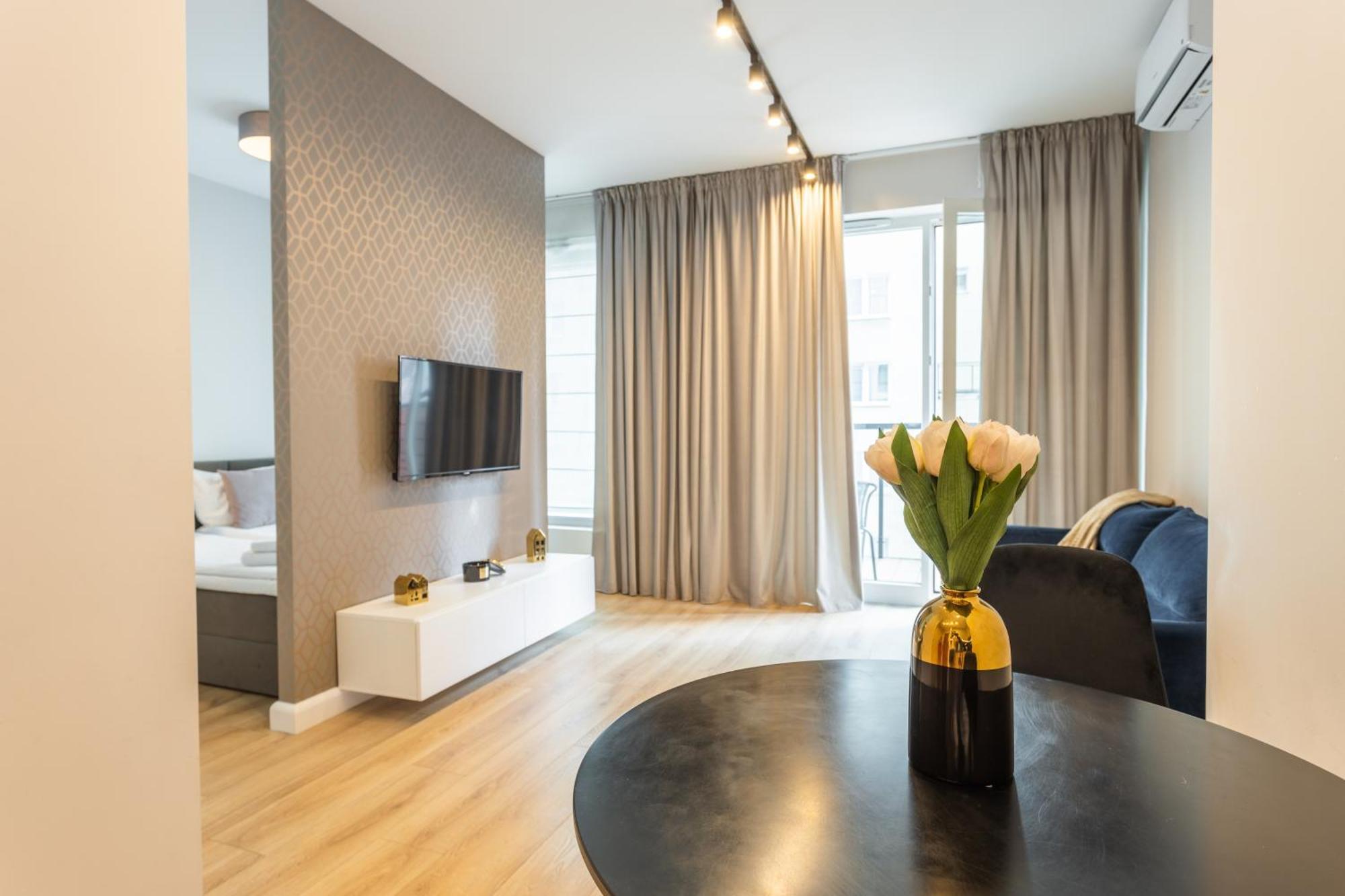 Golden - Luxury Building With Terrace On The Roof - Sienna Str * Warszawa