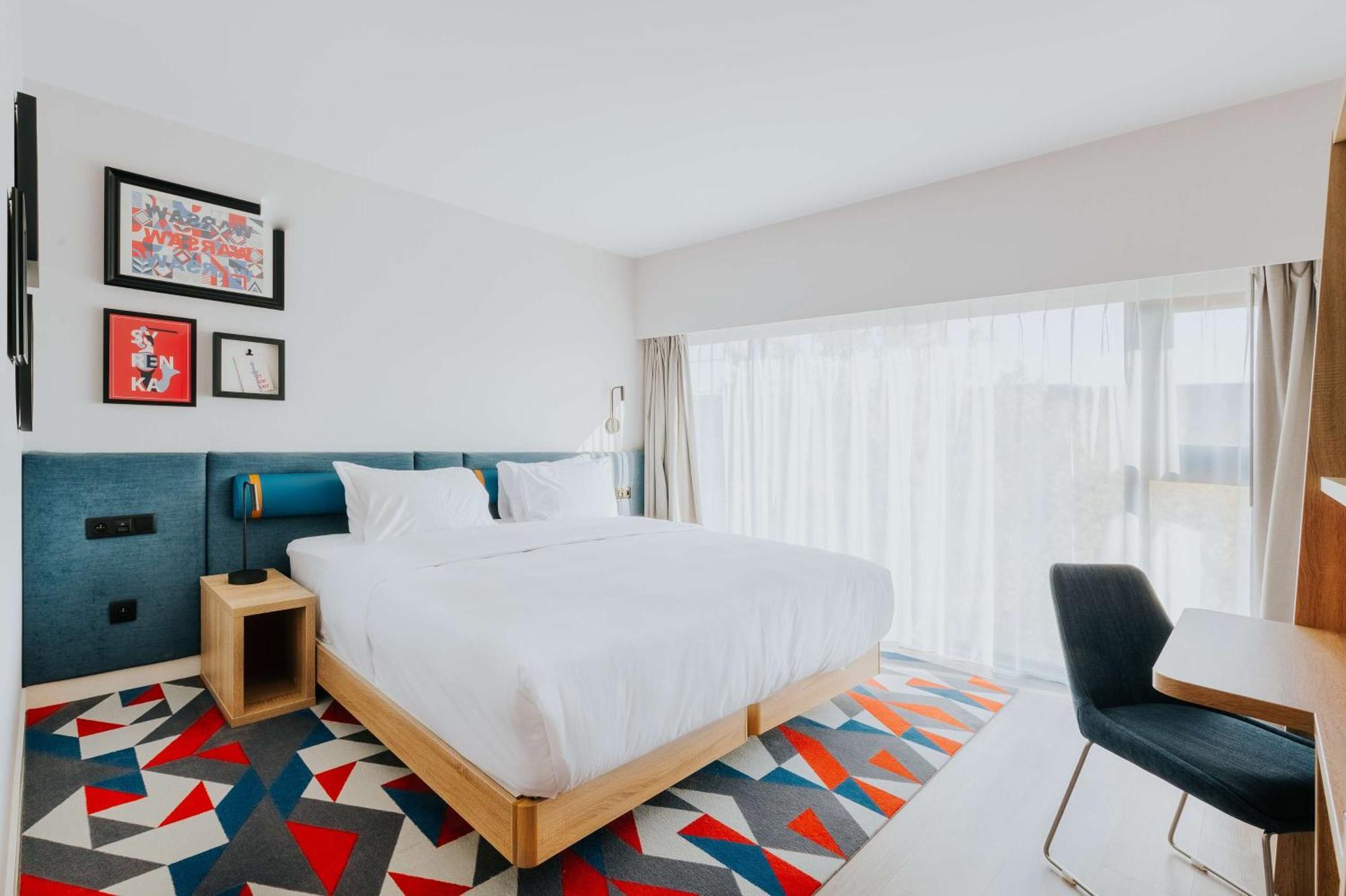 Hampton By Hilton Reduta Hotel 3*