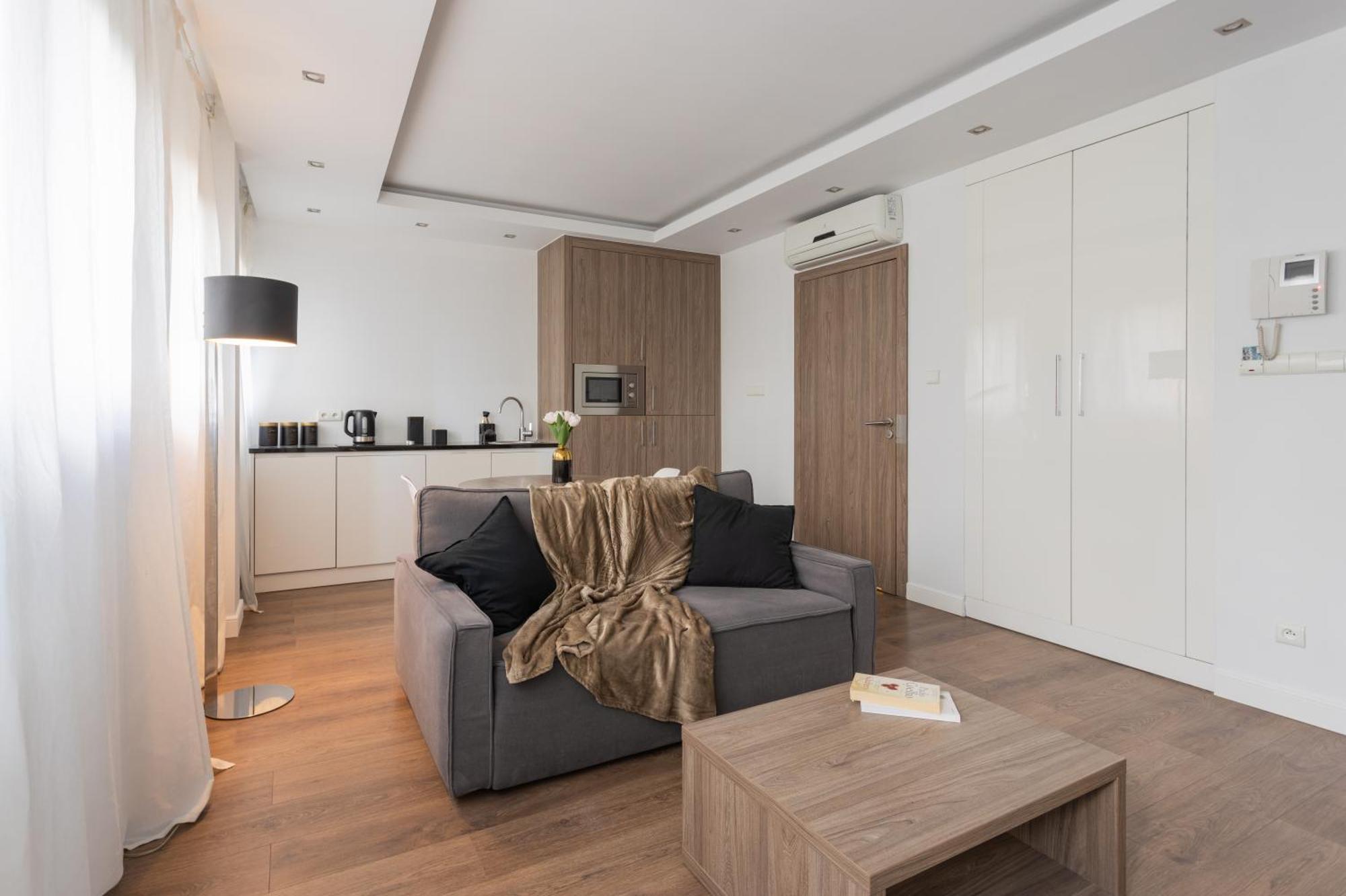 Golden - Browary Warszawskie - Luxury & Cozy - Oxygen Residence- Wronia Apartment *
