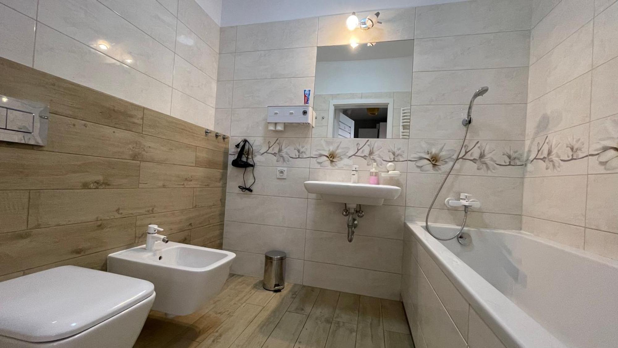 Apartment Centrum Wlodarzewska 30 M45 *