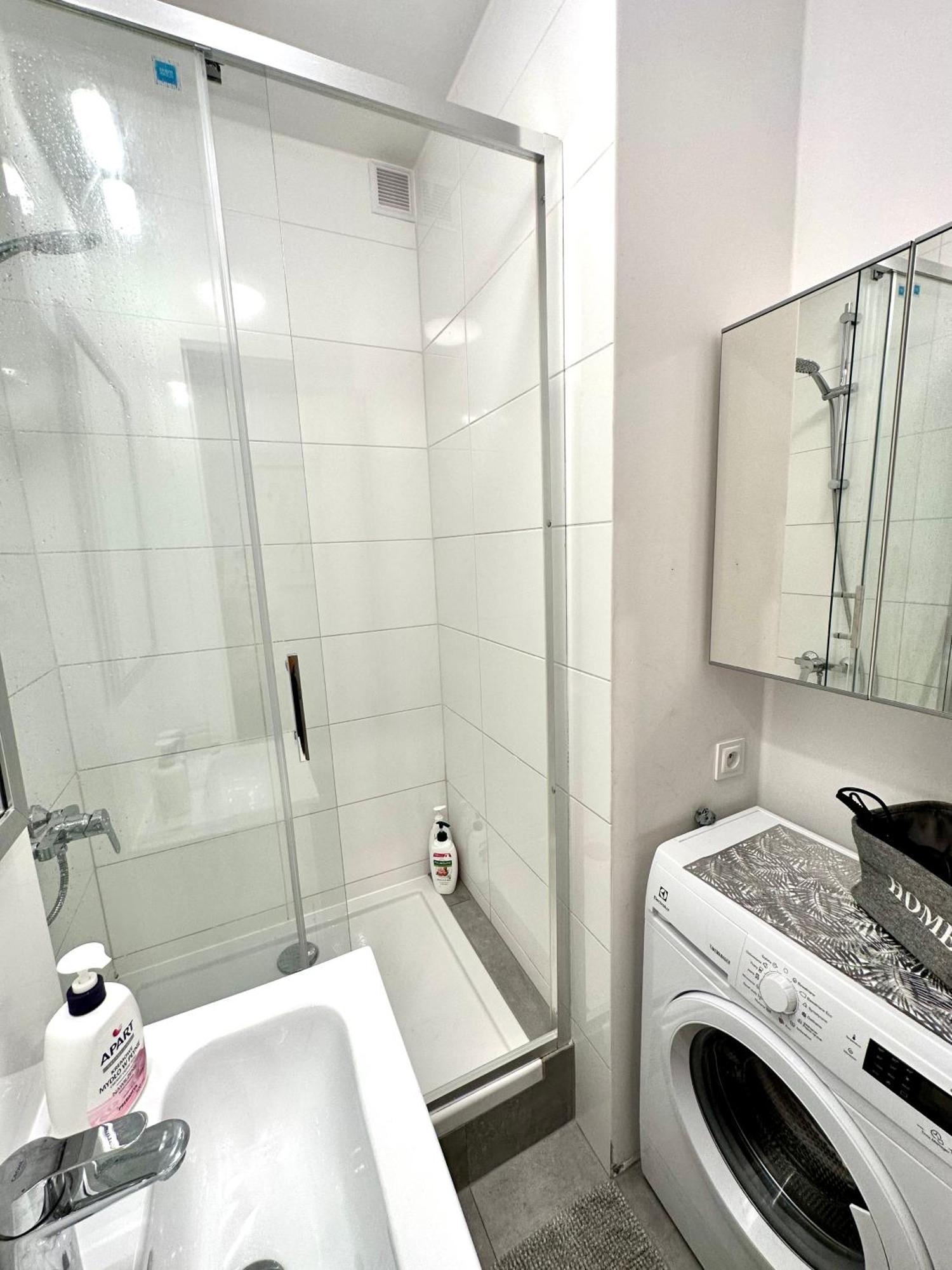 Place 2 Apartment Warsaw