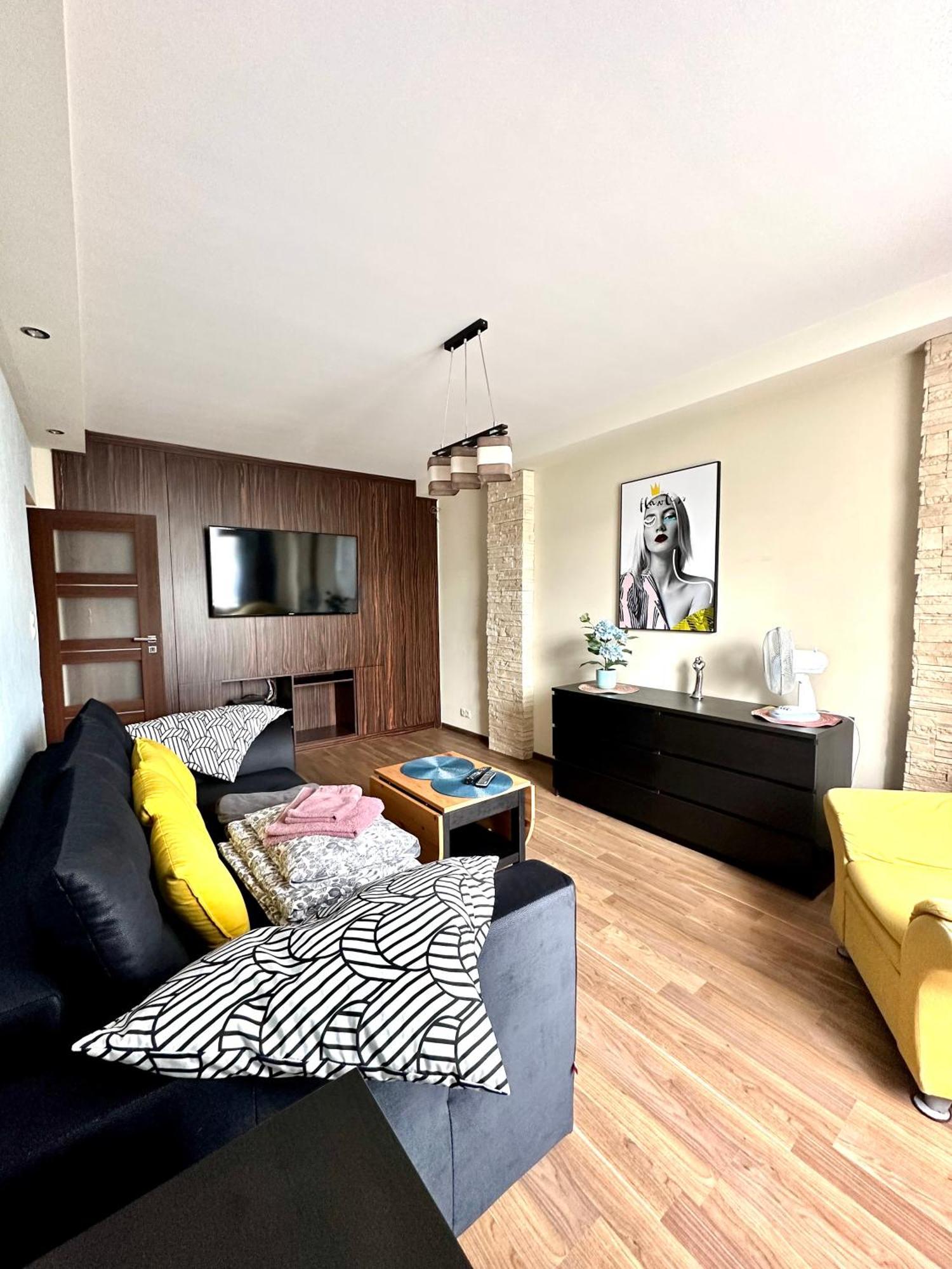 Comfort 2 65m2 Căn hộ Warsaw