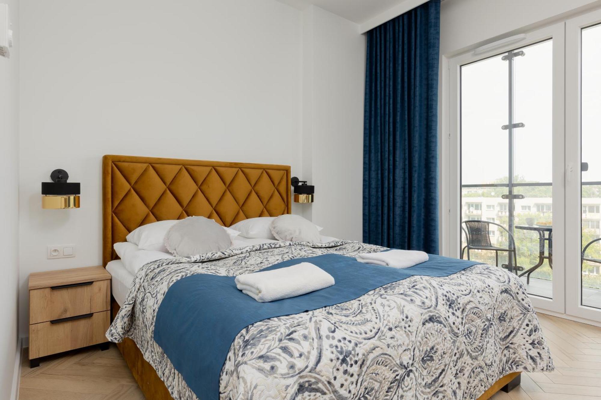 Business Kasprzaka With Parking By Renters