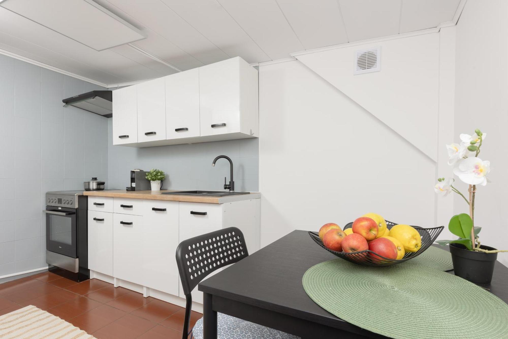 Apartment Metro Plac Wilsona Mickiewicza By Renters Warsaw