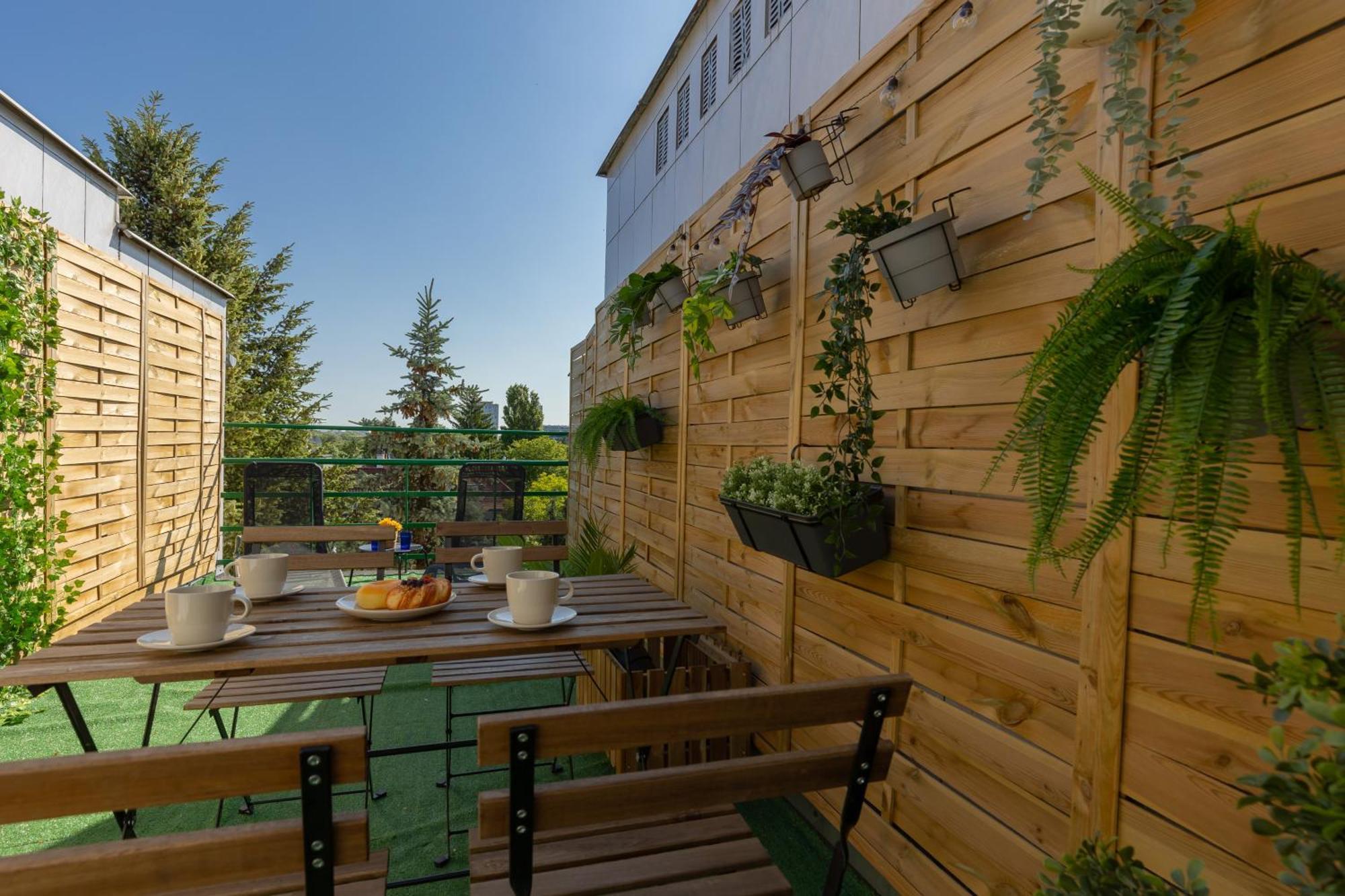 Metro Plac Wilsona Mickiewicza By Renters *