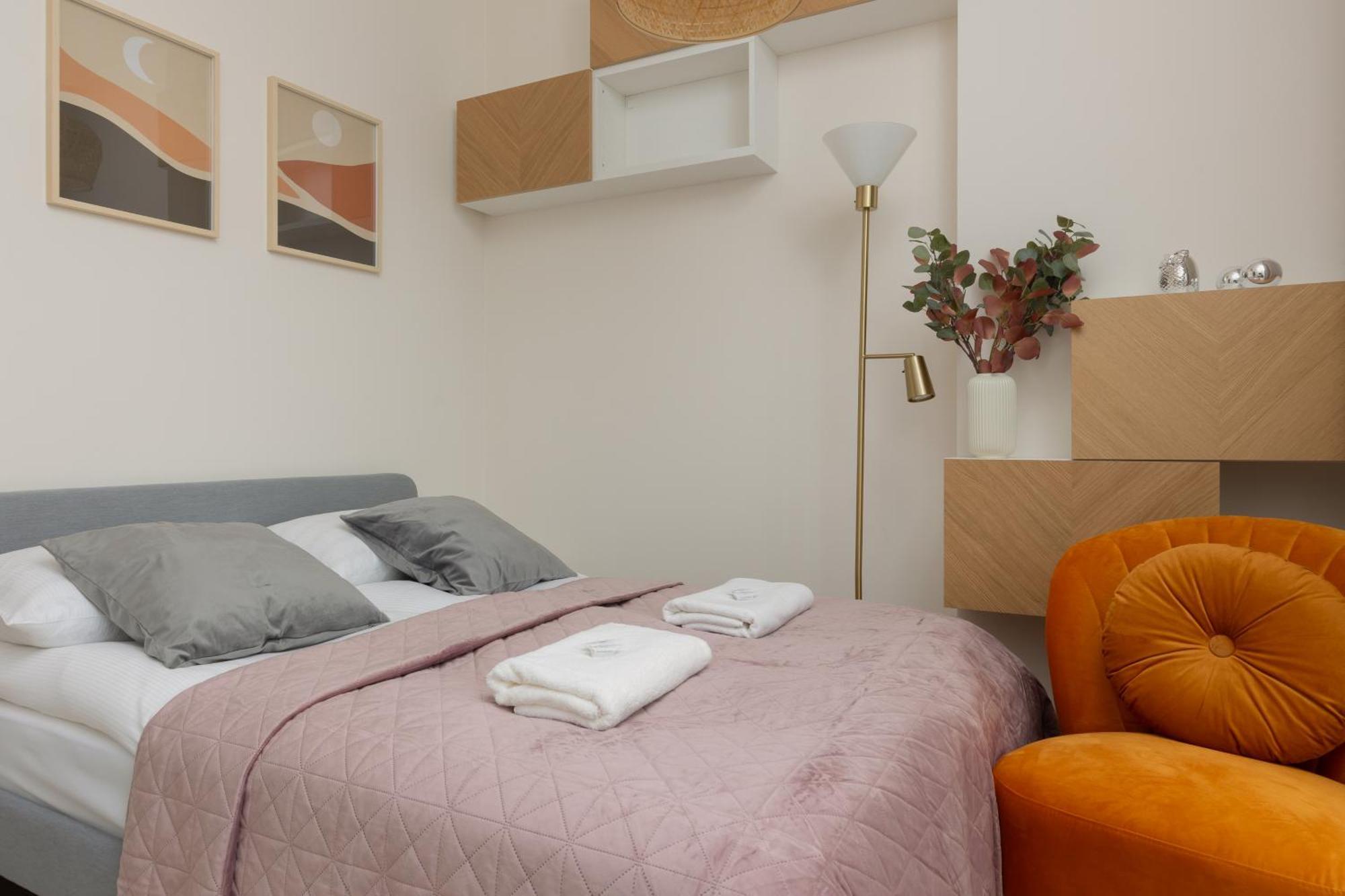 Aparthotel Wola Business Kasprzaka By Renters Warsaw