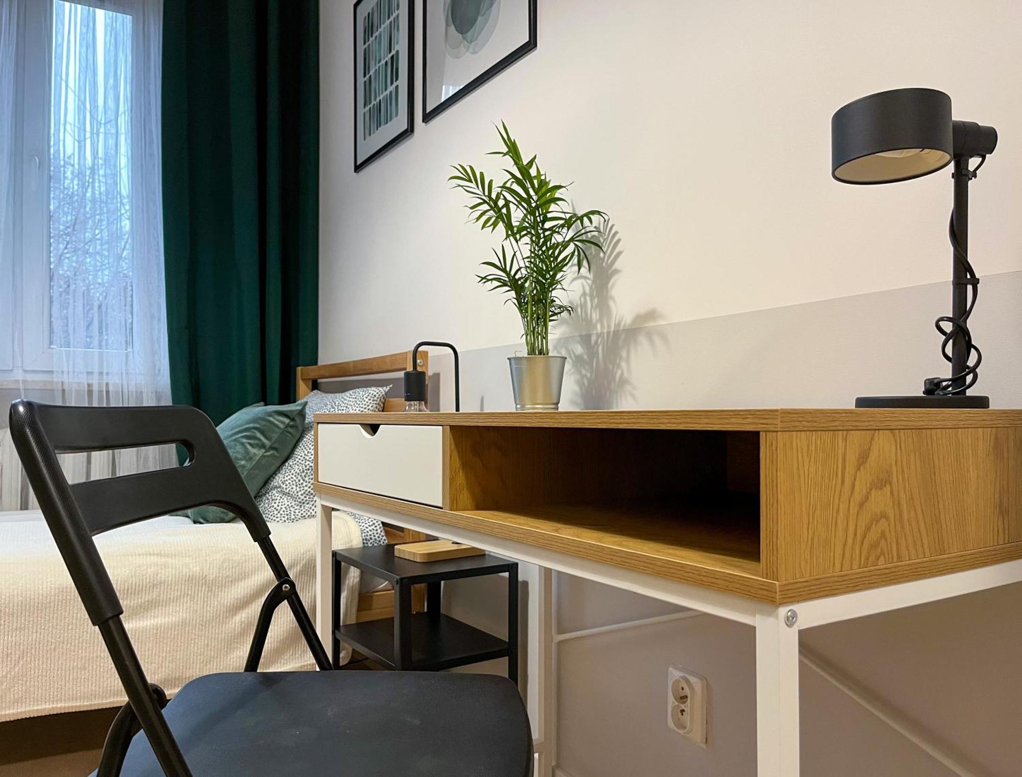Shape&color Premium Hostel