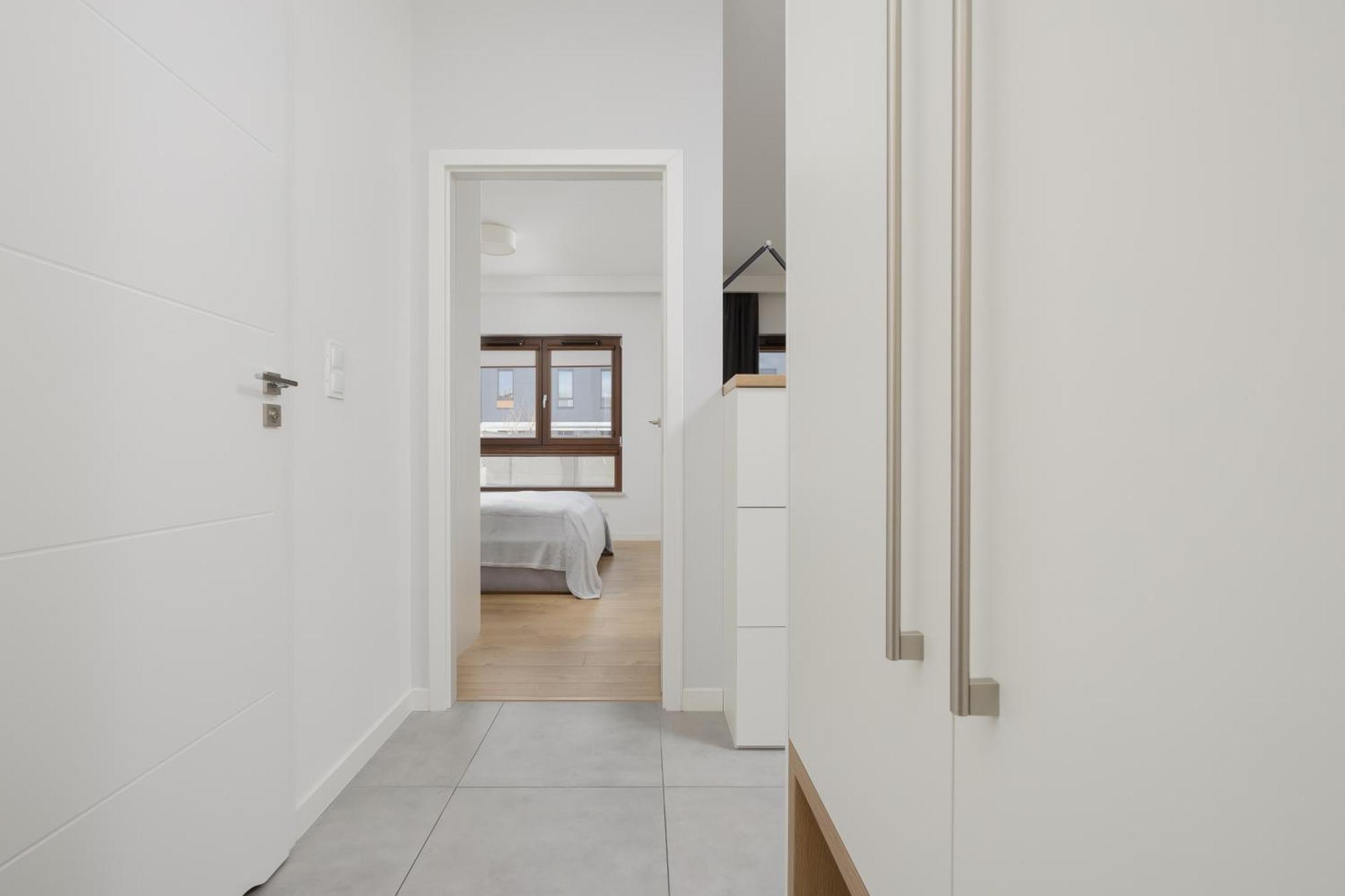 Cosy With Parking Wilanow By Renters Apartament