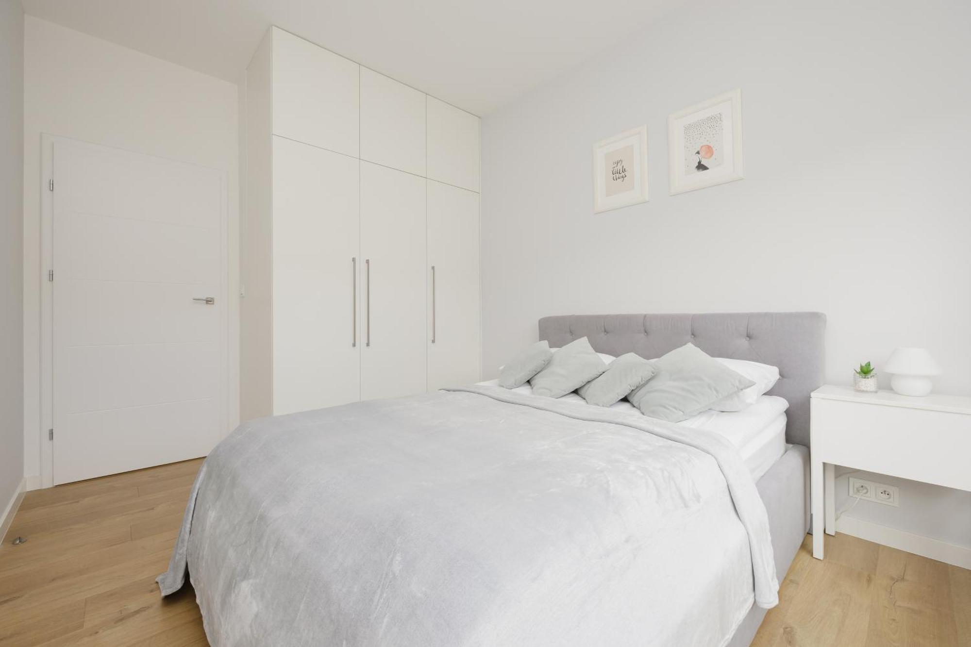 Cosy With Parking Wilanow By Renters