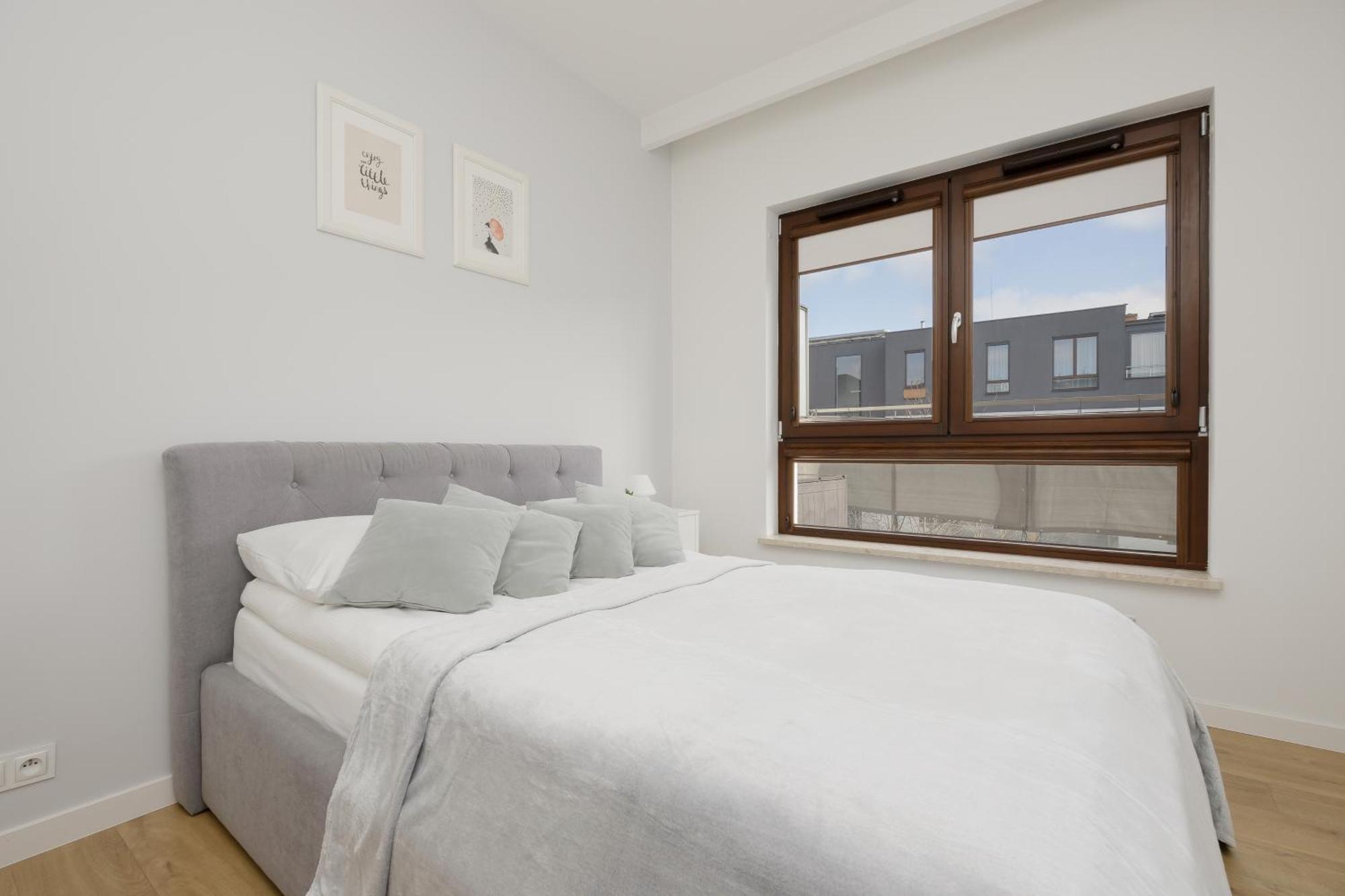 Cosy With Parking Wilanow By Renters Apartament Warszawa