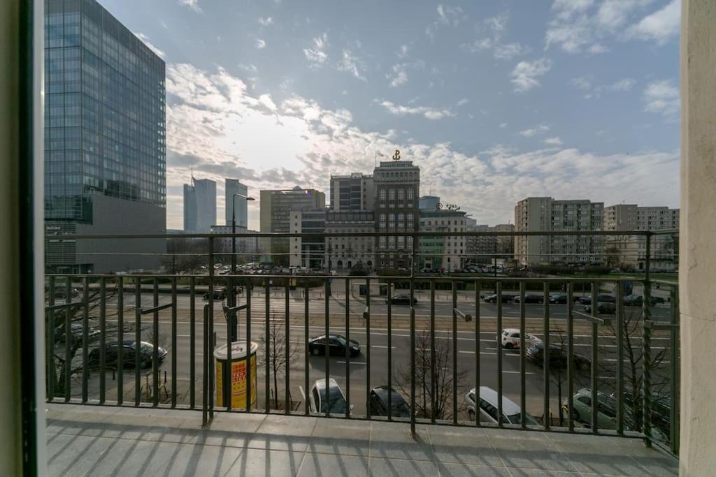 Concierge Golden Hour Apartment