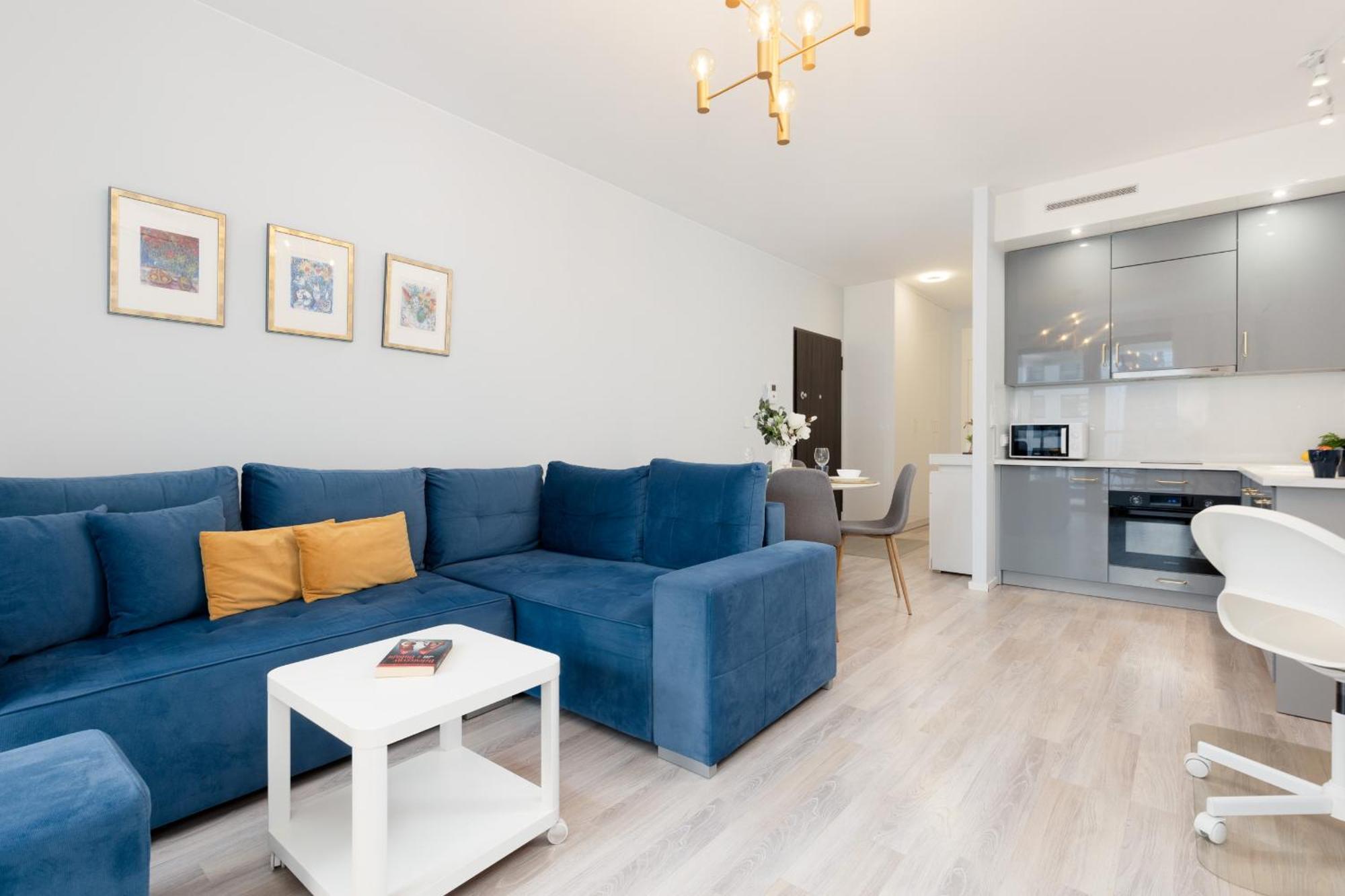 Grzybowska With Air Conditioning & Balcony By Renters Prestige * Varsóvia