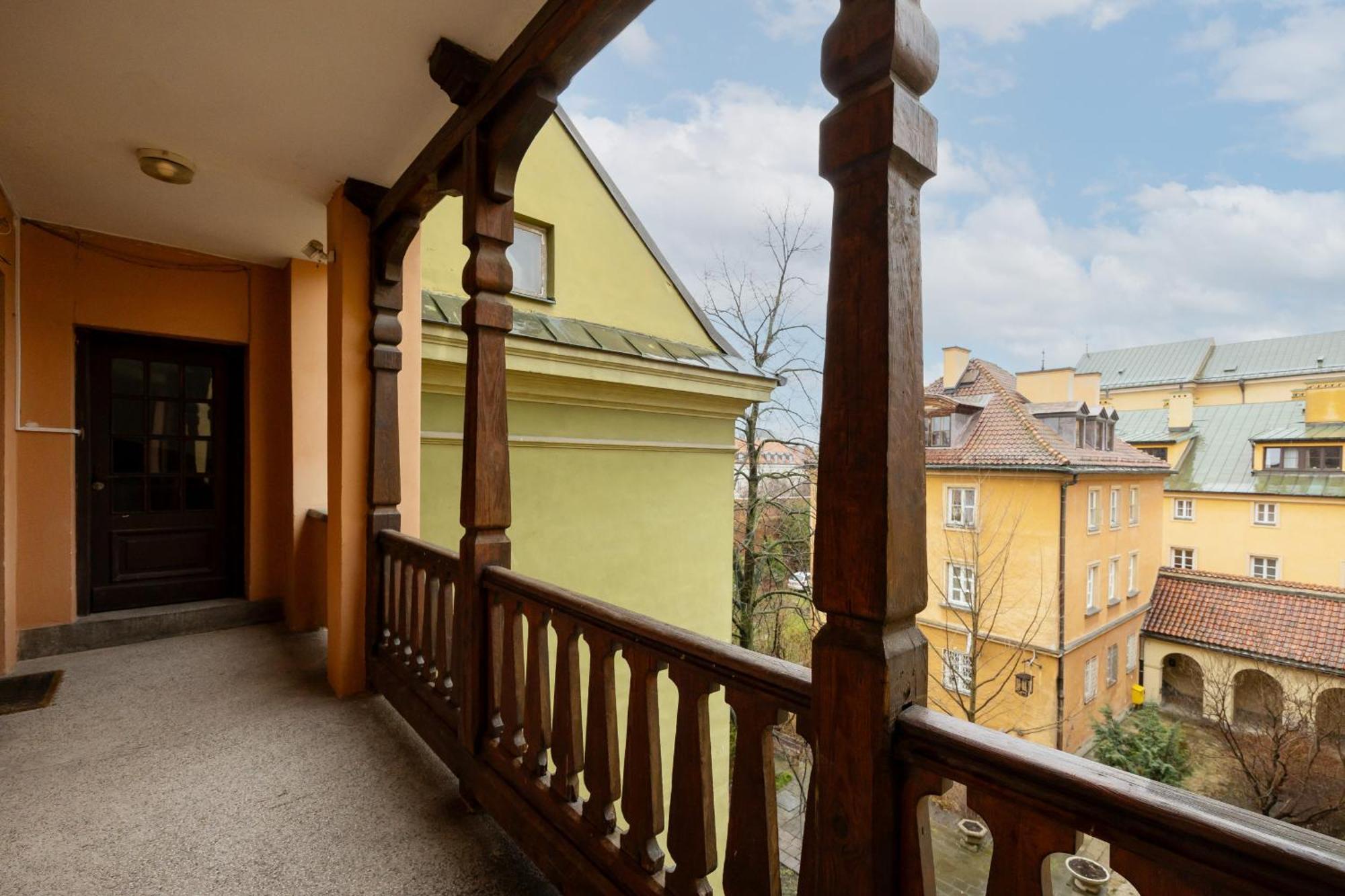 Plac Zamkowy In By Rent Like *