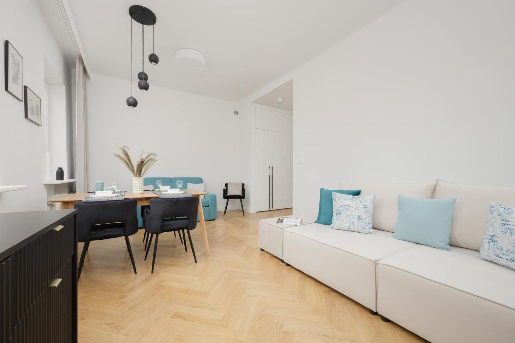 Plac Zamkowy In By Rent Like Apartment