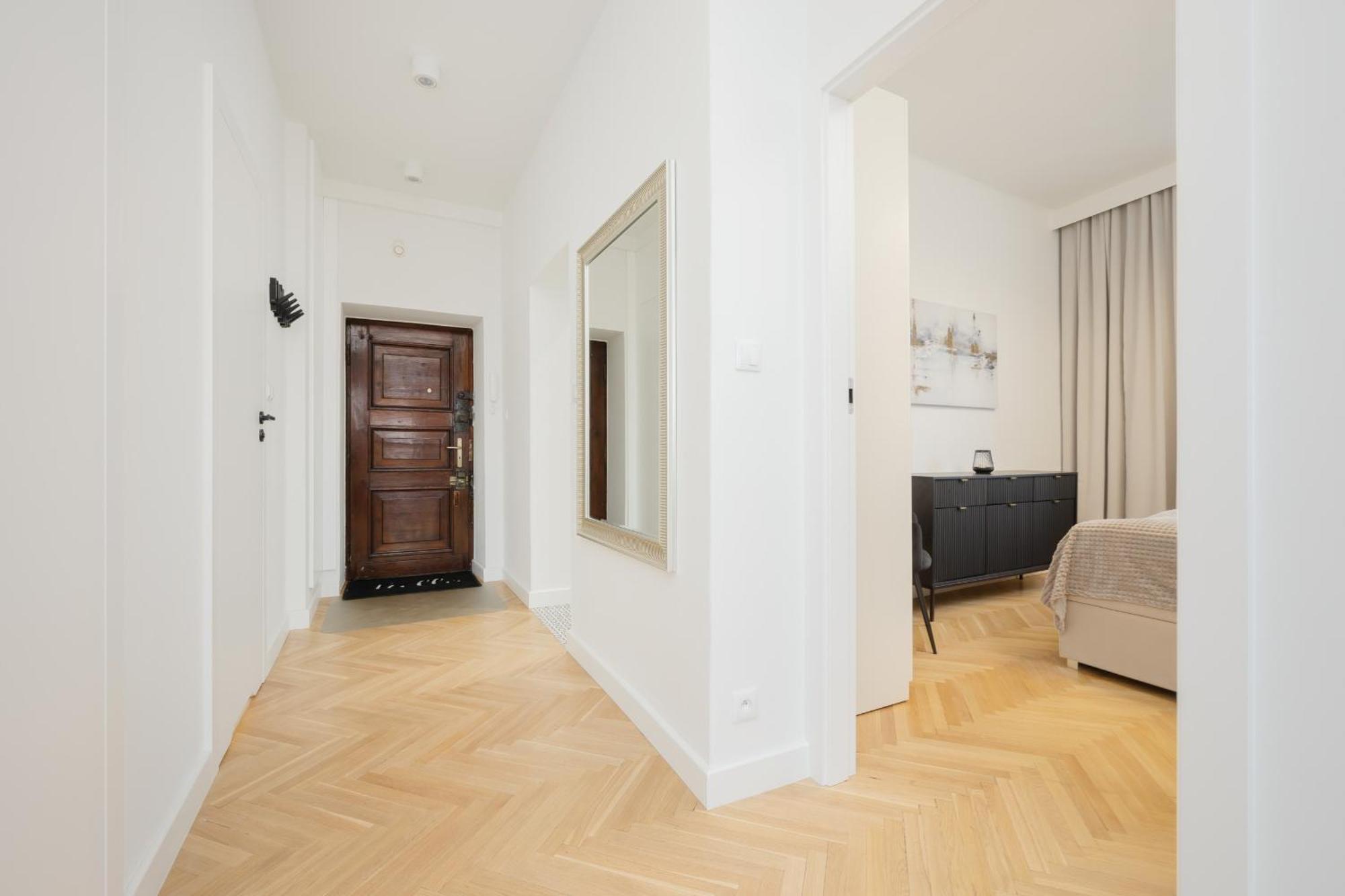 Apartment Plac Zamkowy In By Rent Like *