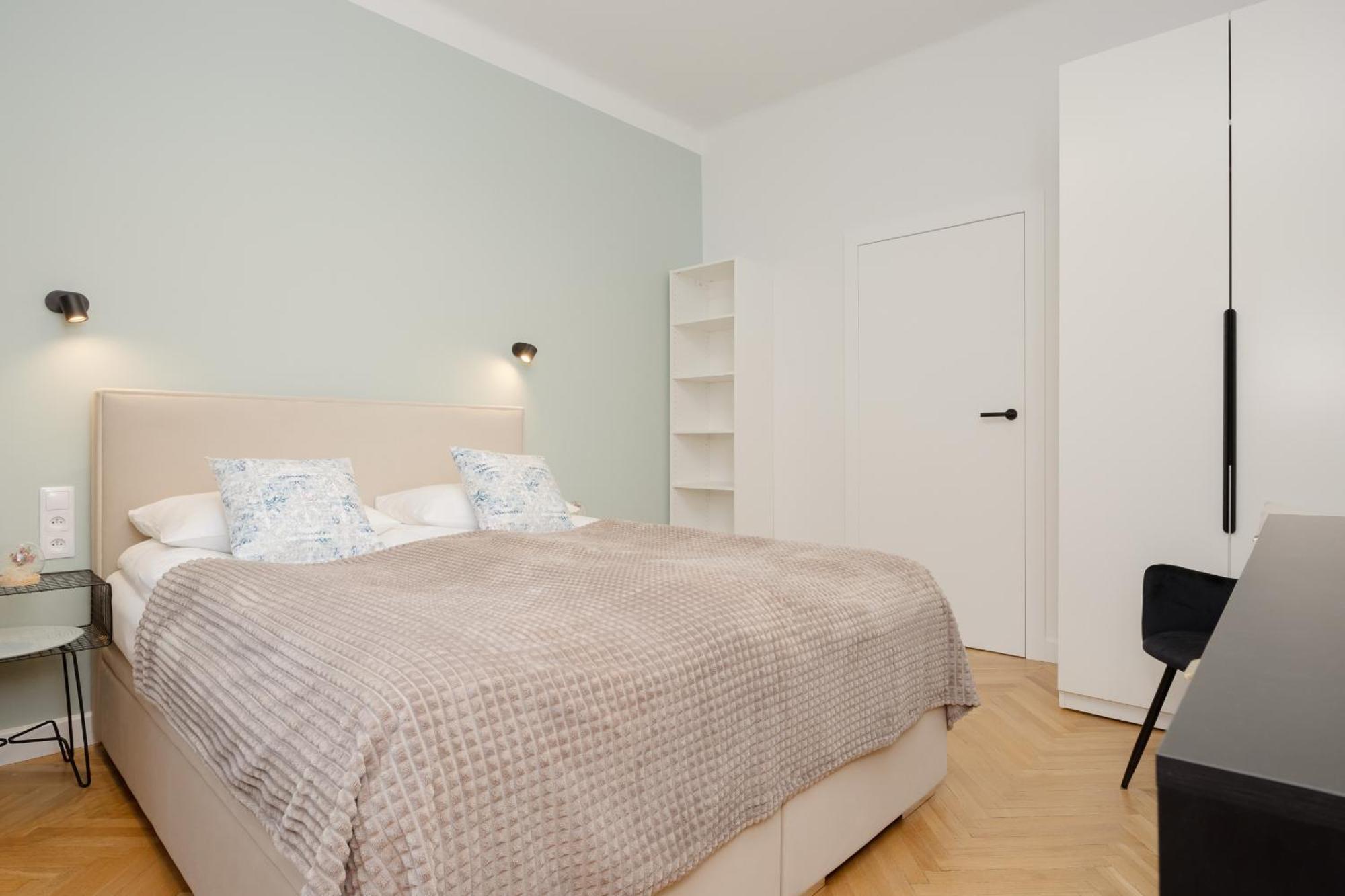 Plac Zamkowy In By Rent Like * Warsaw