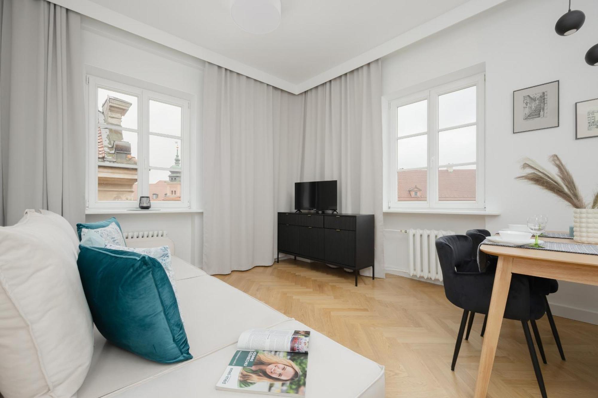 Plac Zamkowy In By Rent Like Warsaw