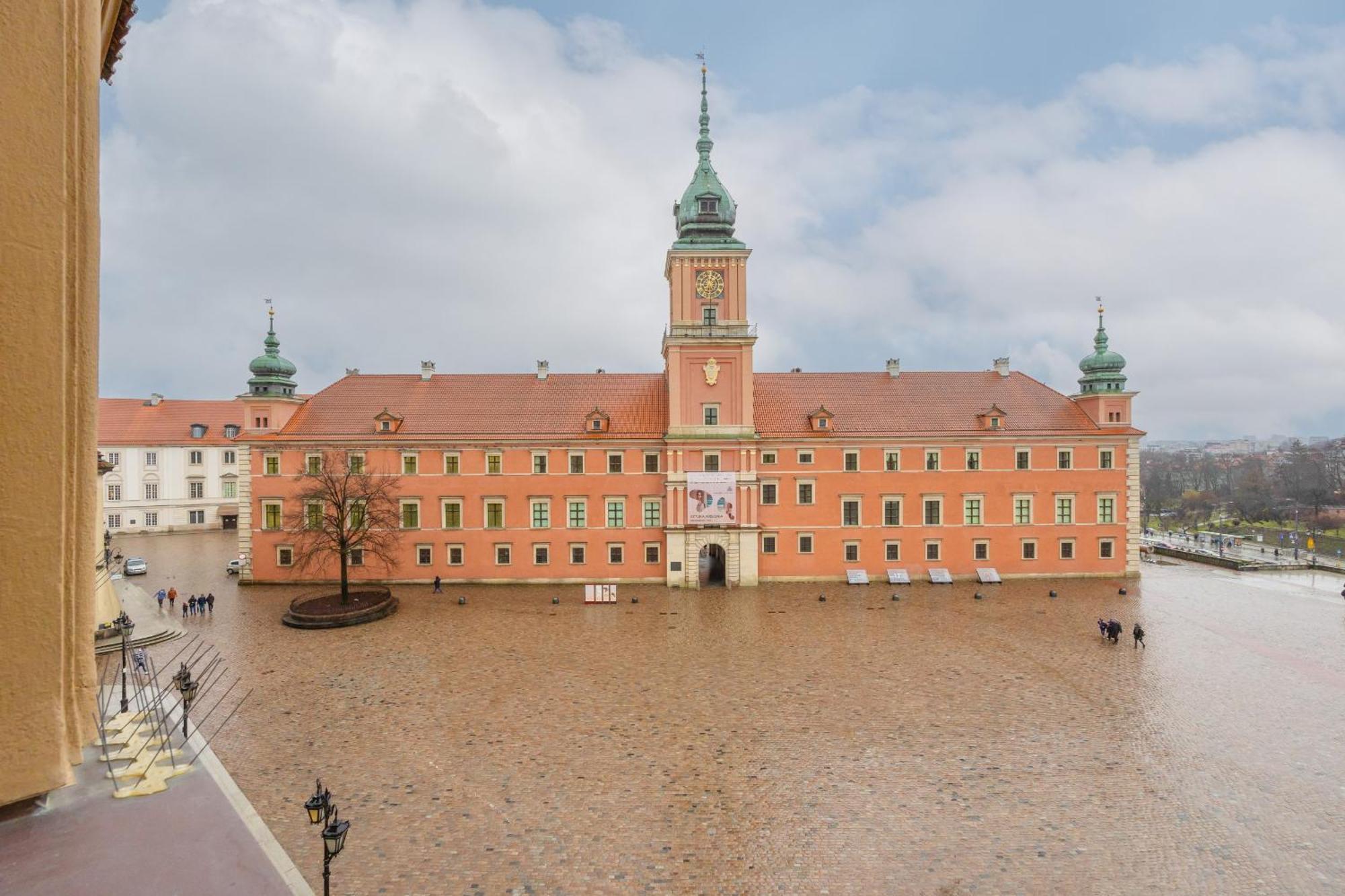 Plac Zamkowy In By Rent Like Apartment