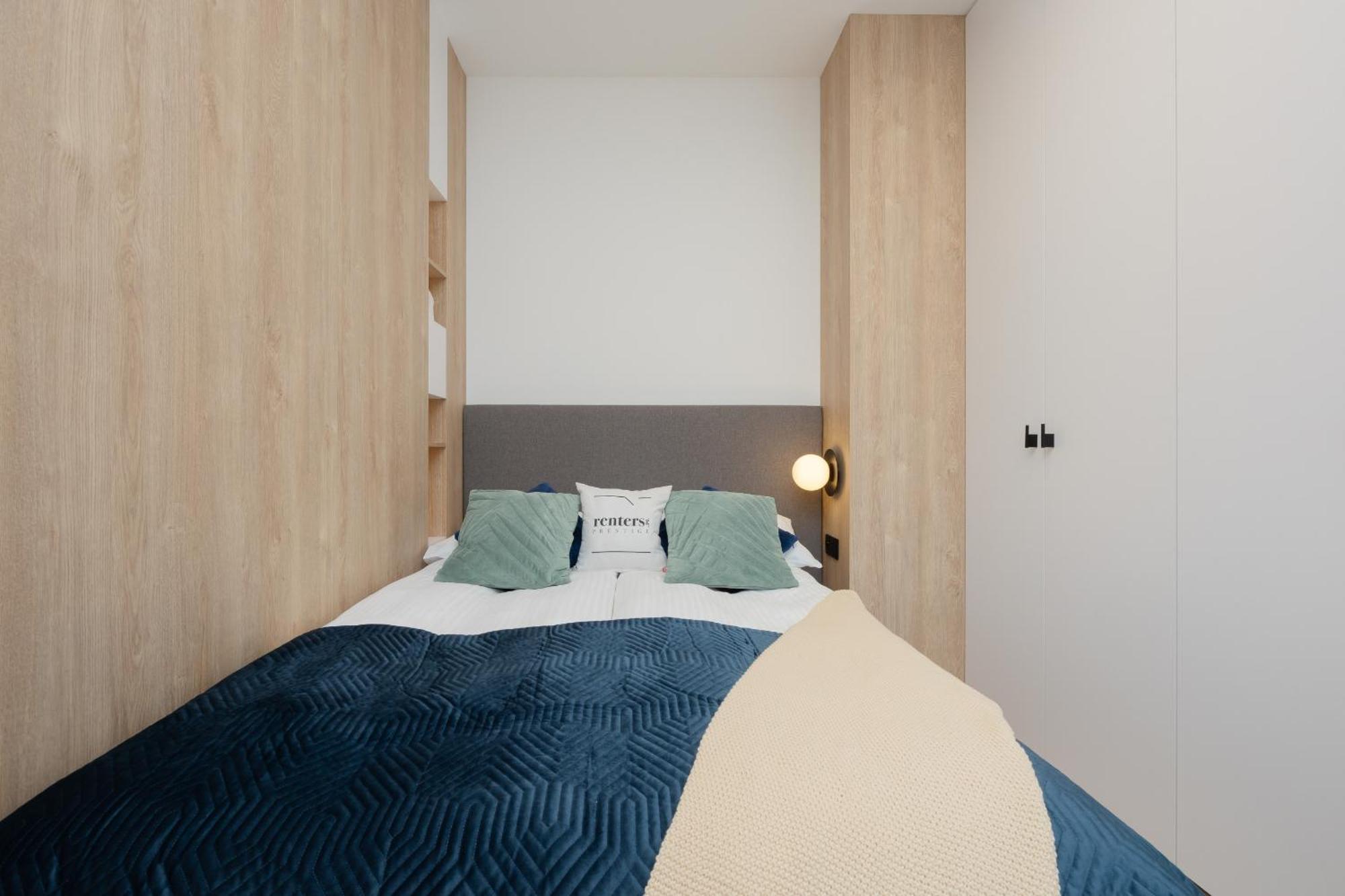 Apartment Luxury Mennica By Renters Prestige *