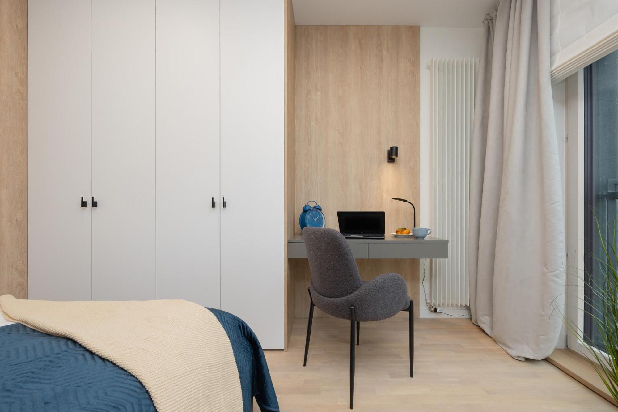Luxury Mennica By Renters Prestige