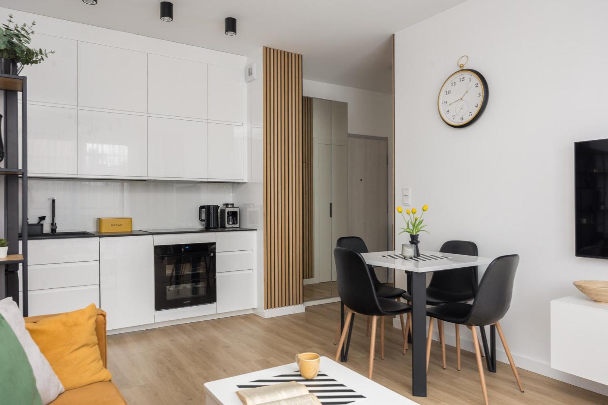 Warszawski Sen. Na 5 * Warsaw