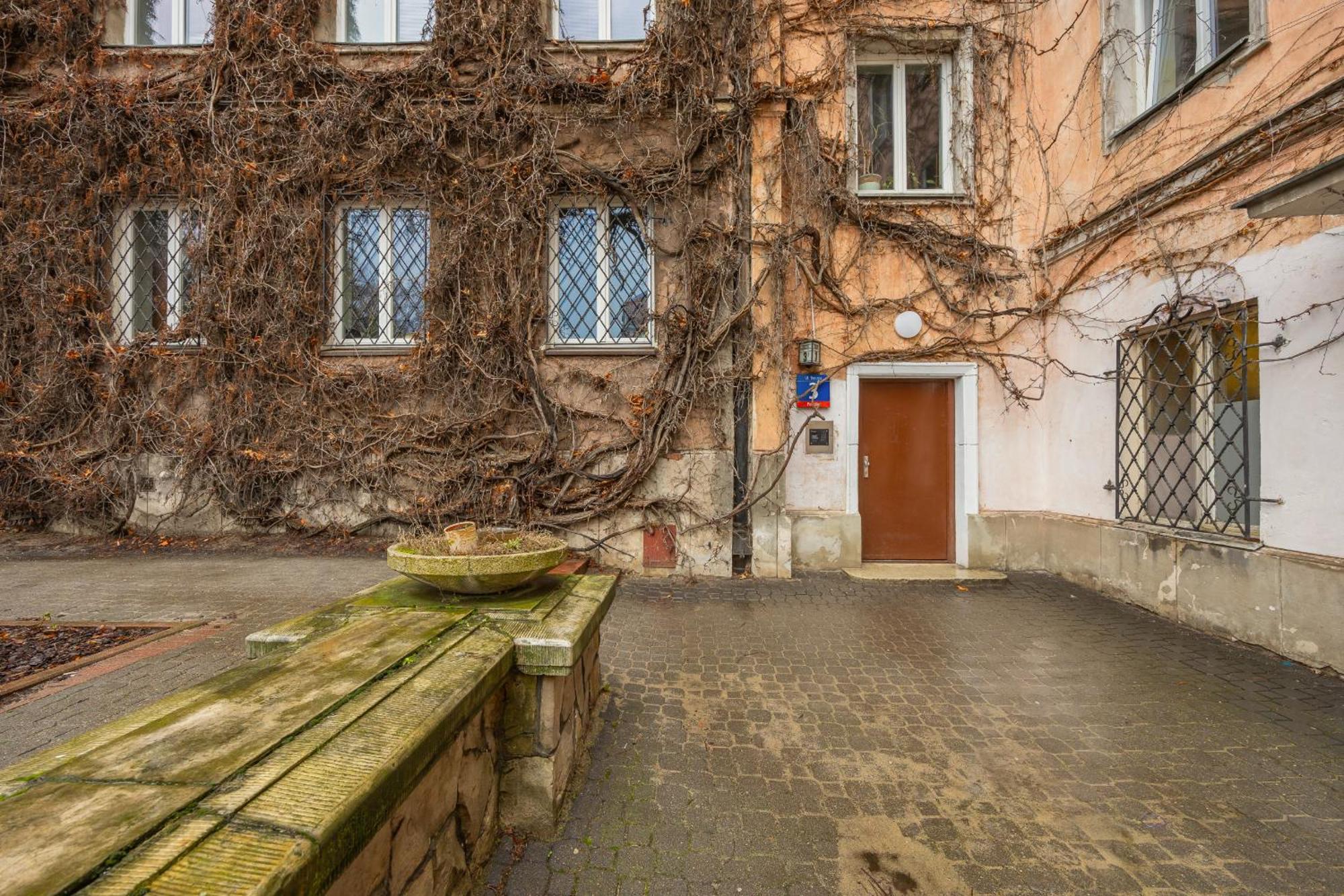 Apartment Royal Castle View By Renters