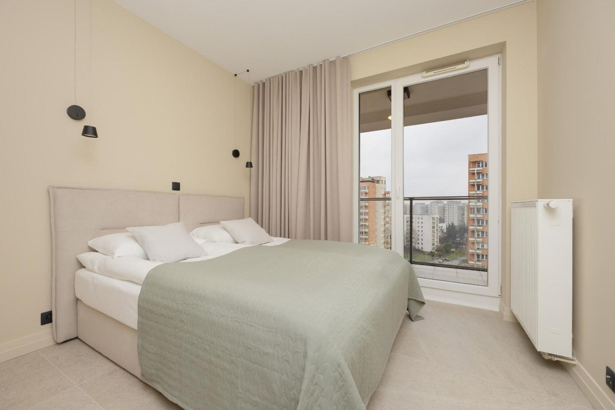 Exclusive With Parking & Balcony By Renters Prestige *