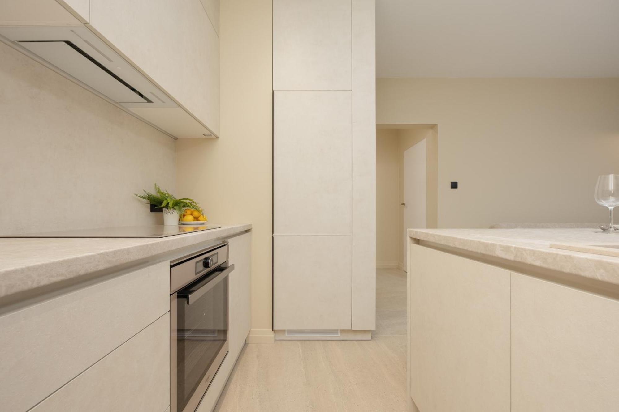 Exclusive With Parking & Balcony By Renters Prestige Căn hộ Warsaw
