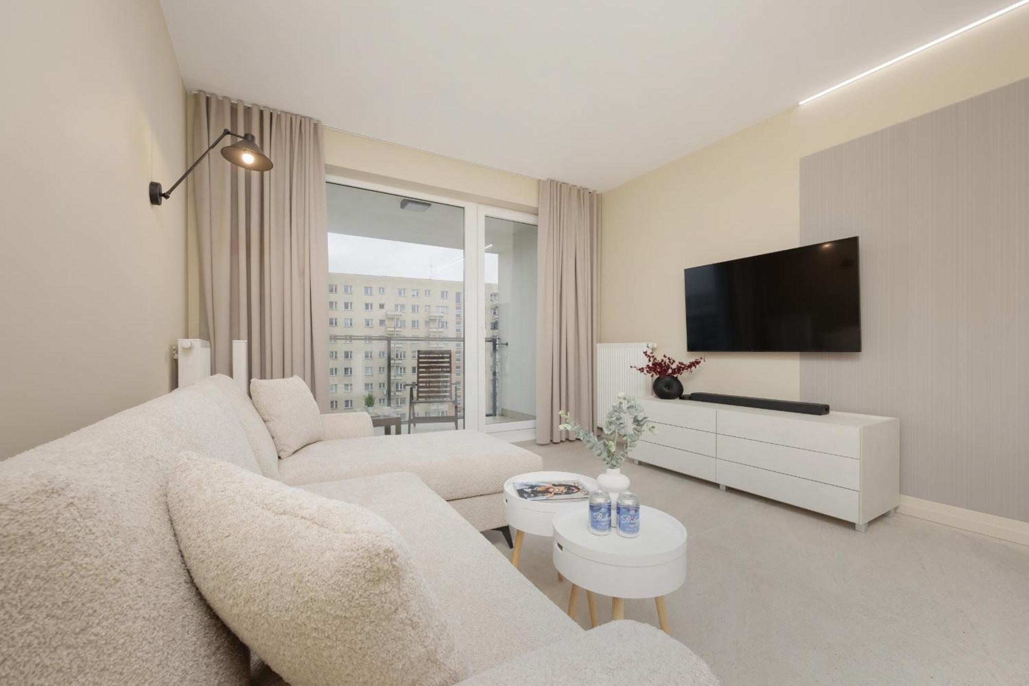 Exclusive With Parking & Balcony By Renters Prestige *