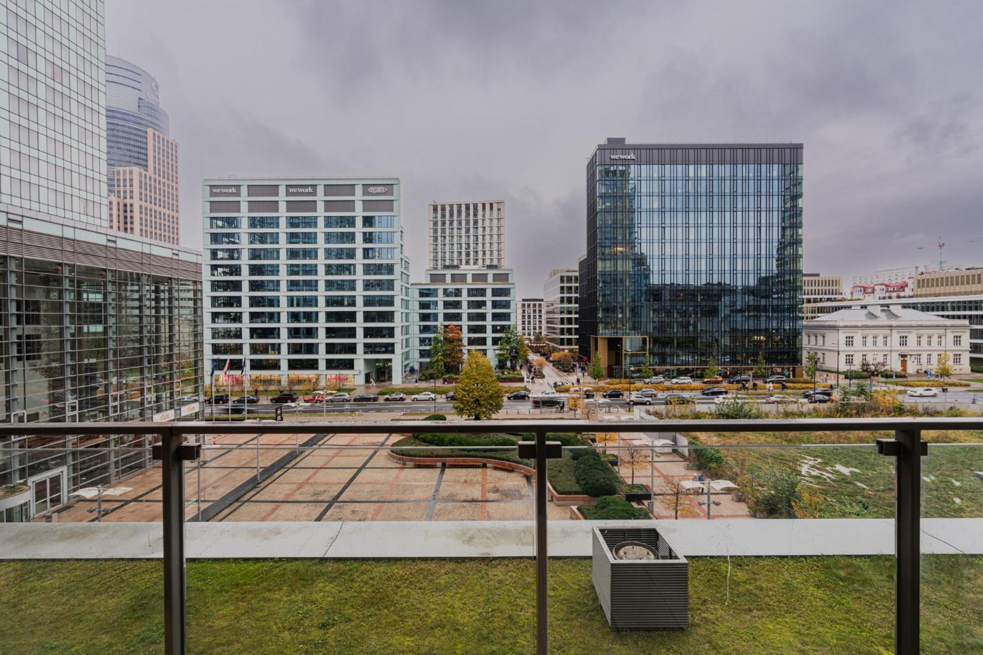J&k Platinum Towers Warsaw