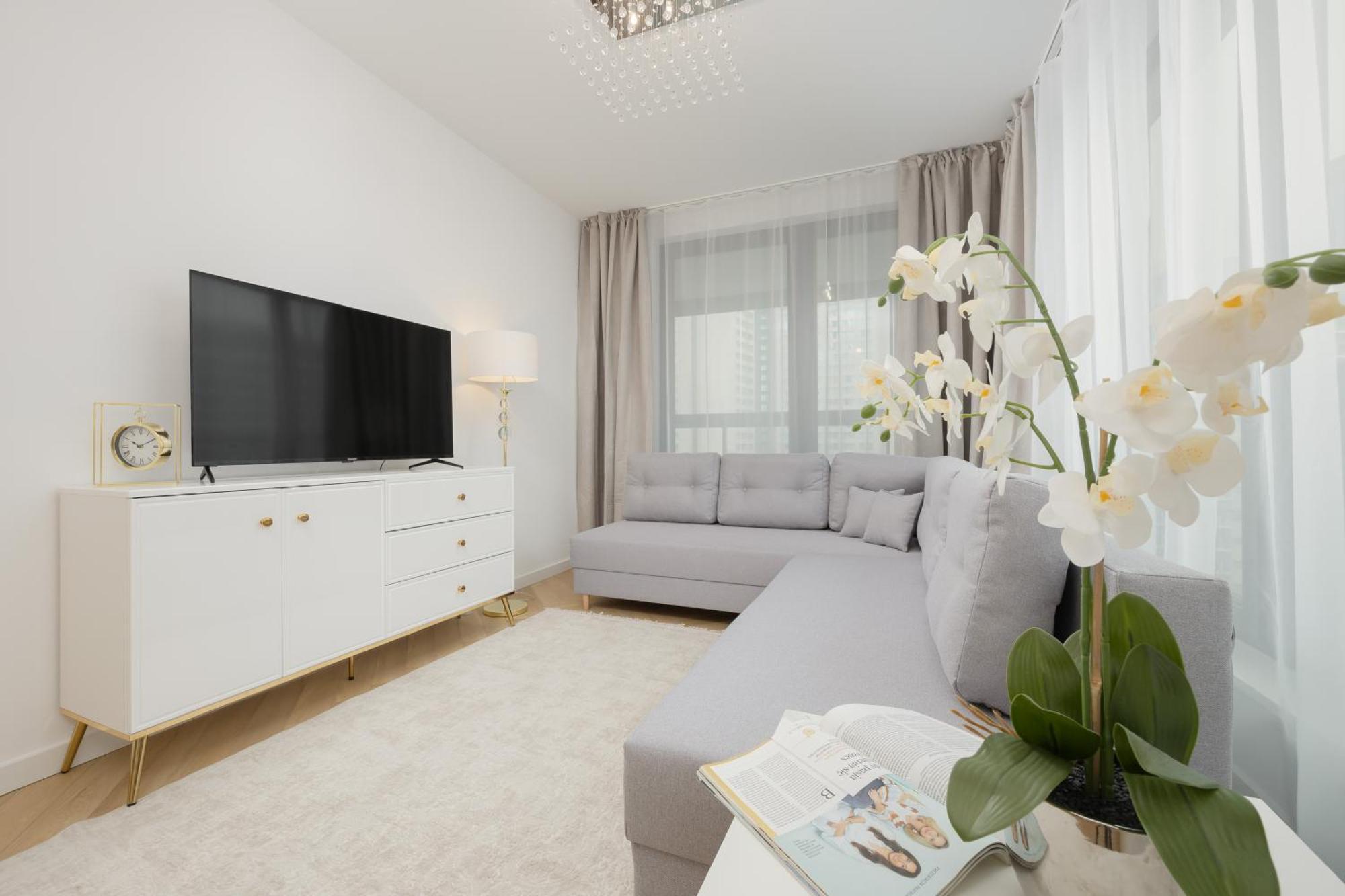 Lux Grzybowska With Parking By Renters Prestige Apartament